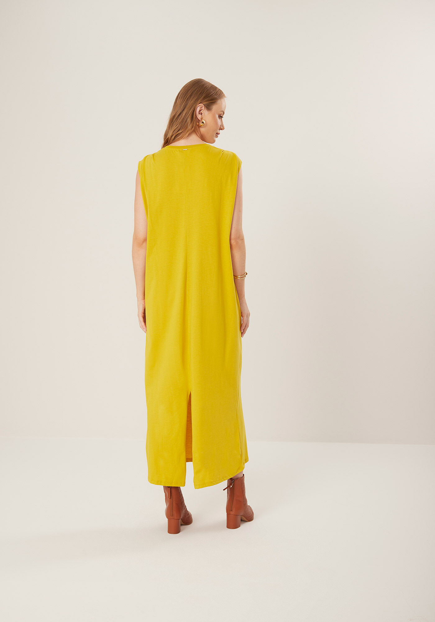 Vestido Midi Ch&aacute; Em Algod&atilde;o Com Drapeado Nos Ombros, , large.