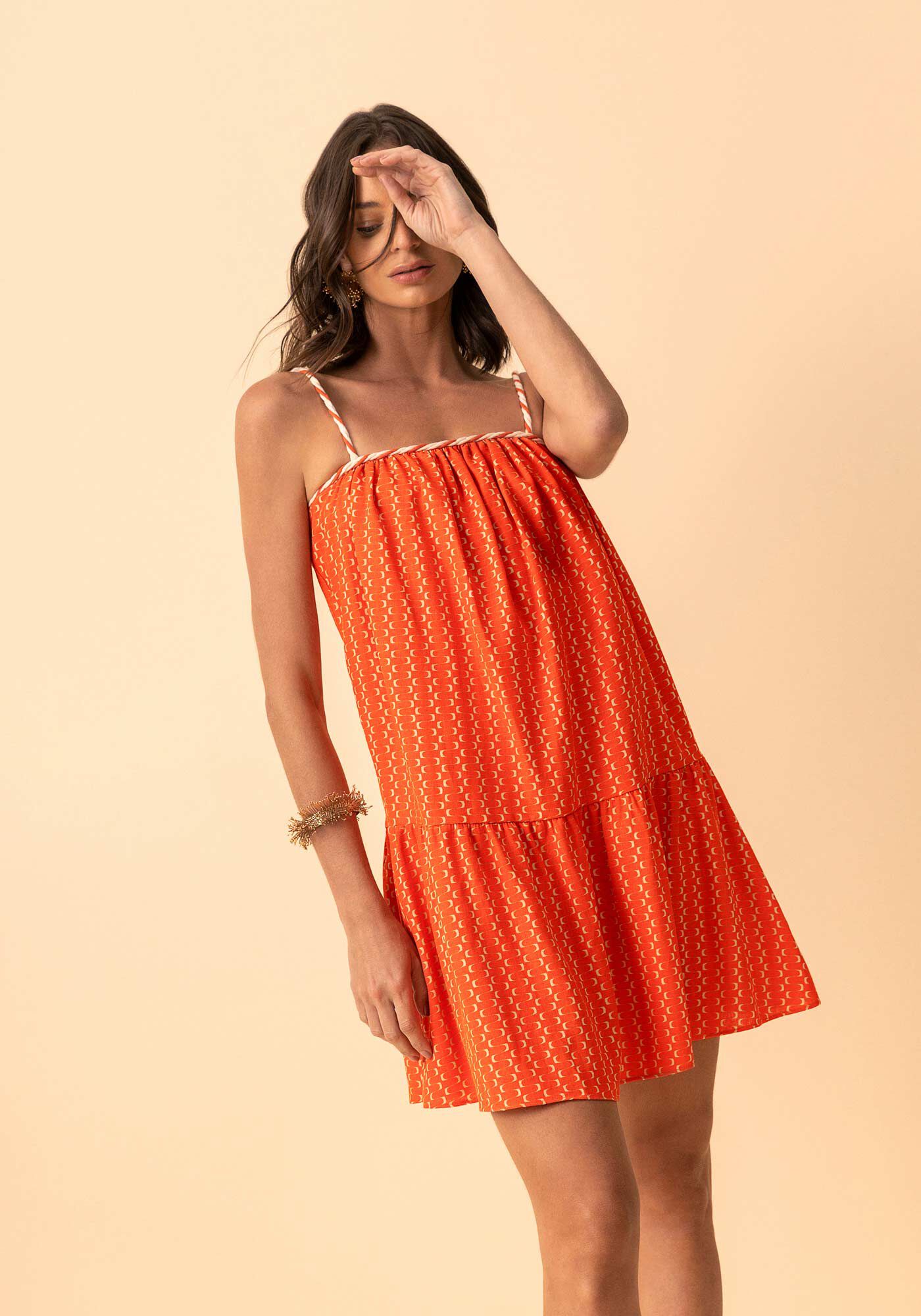 Vestido Curto De Al&ccedil;as Tran&ccedil;adas Com Barra Franzida, ONDAS LARANJA, large.