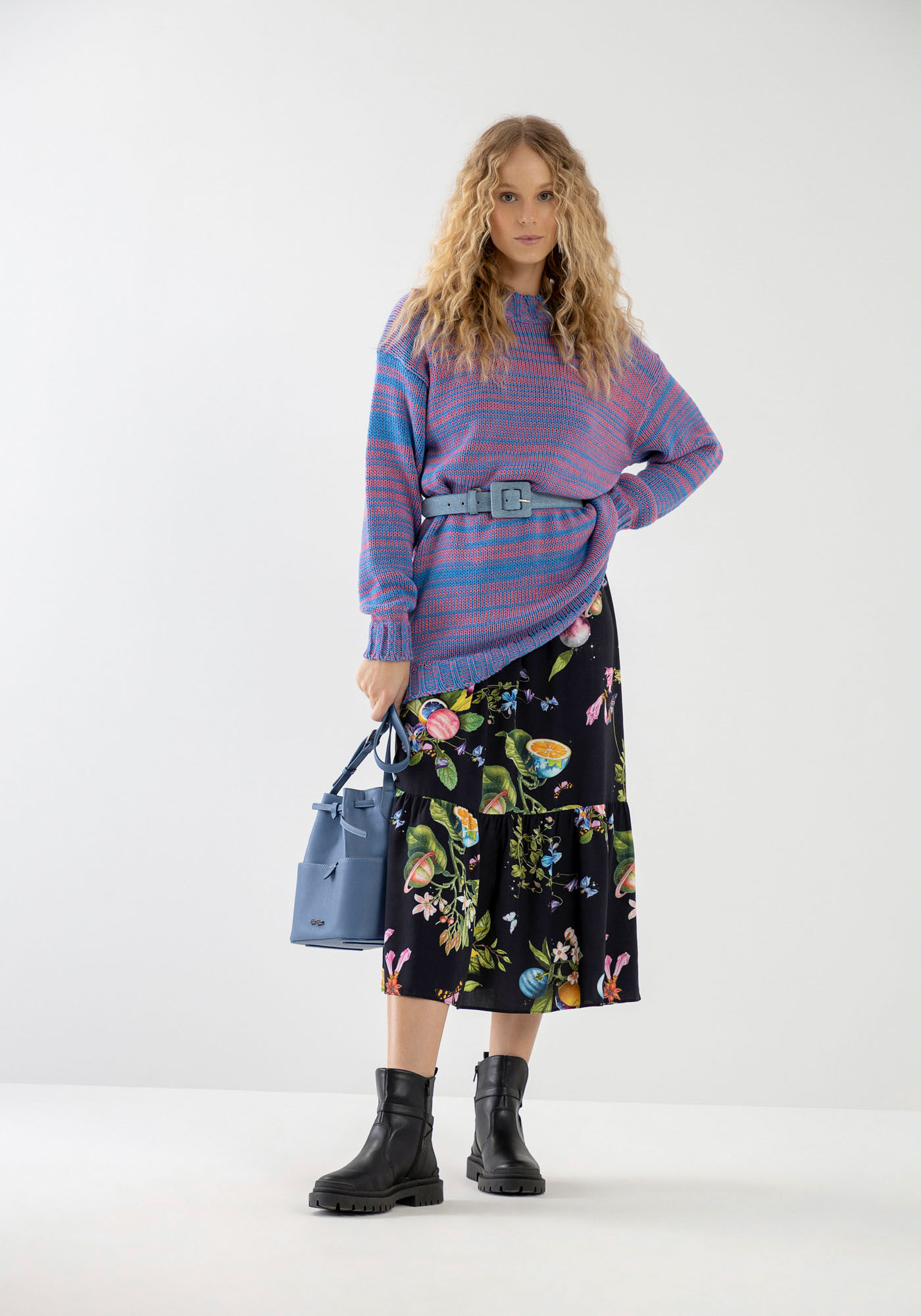 Blus&atilde;o Alongado em Tric&ocirc; Listrado, , large.