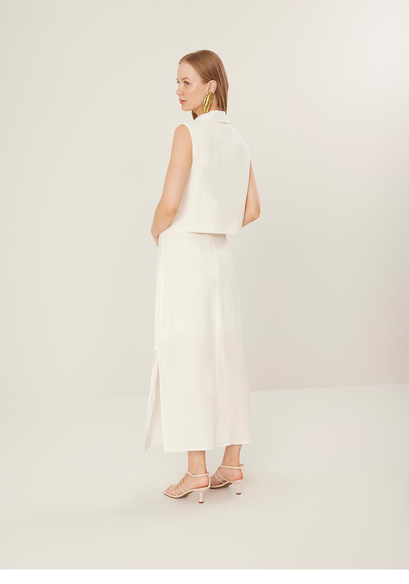 Colete Curto em Linho com Abotoamento Duplo, , large.