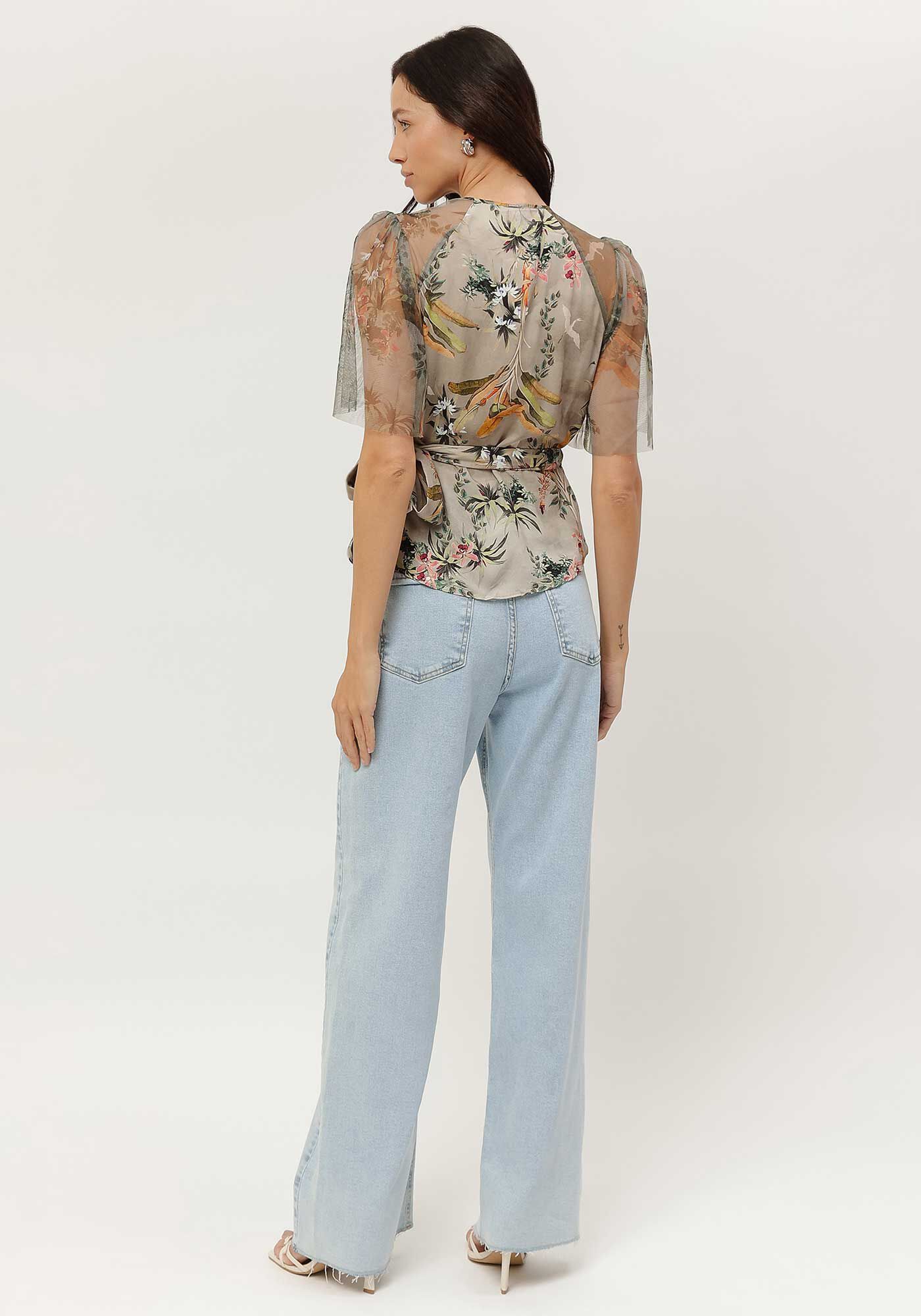 Blusa Transpassada Estampada com Mangas Tule, , large.