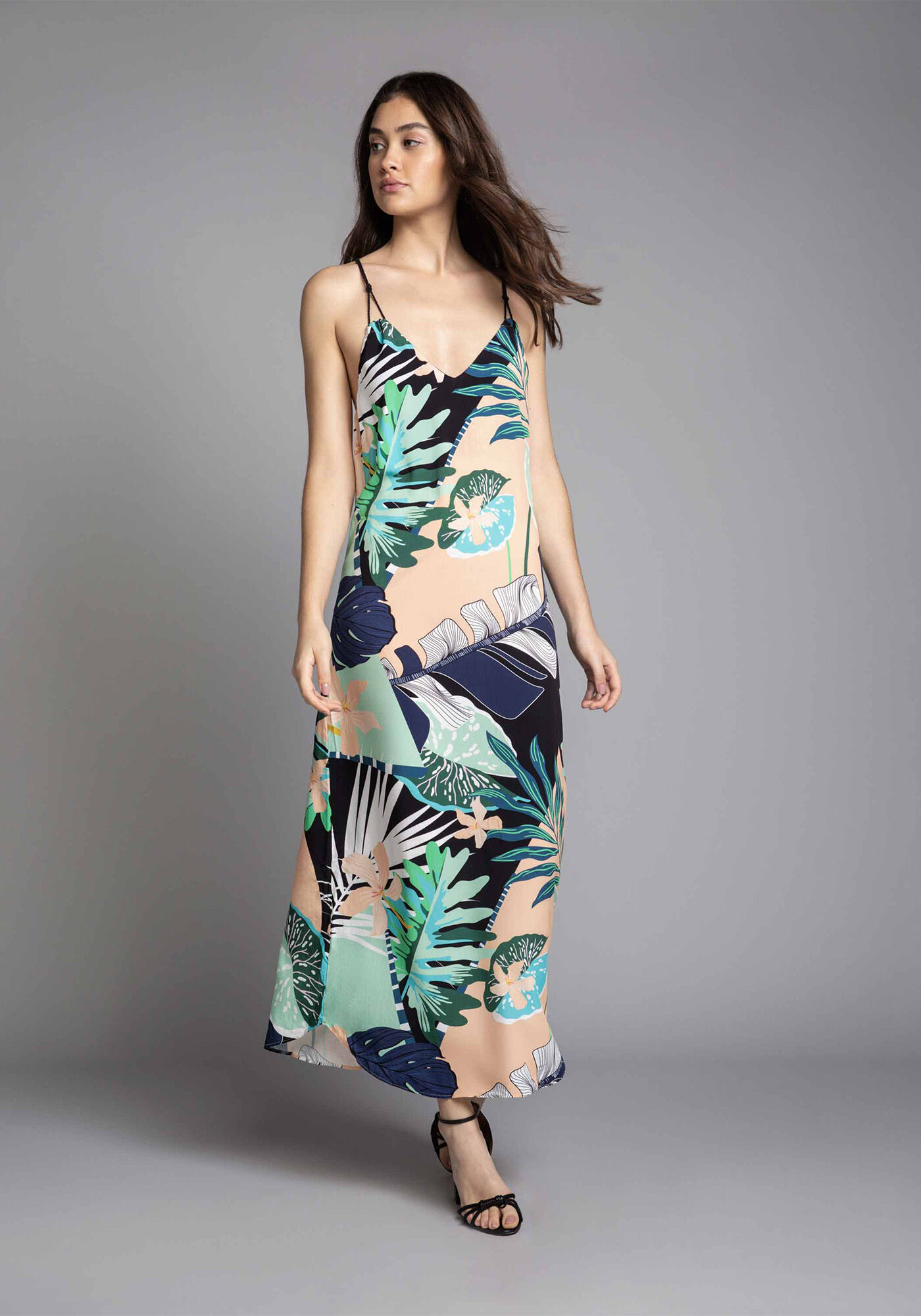 Vestido com Al&ccedil;as M&iacute;di Estampa, , large.