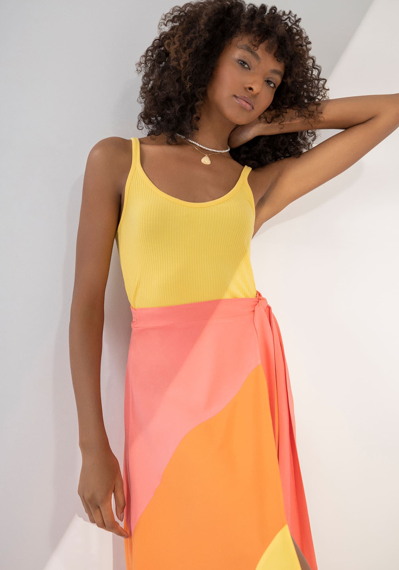 Blusa com Al&ccedil;as Canelada B&aacute;sica, , large.