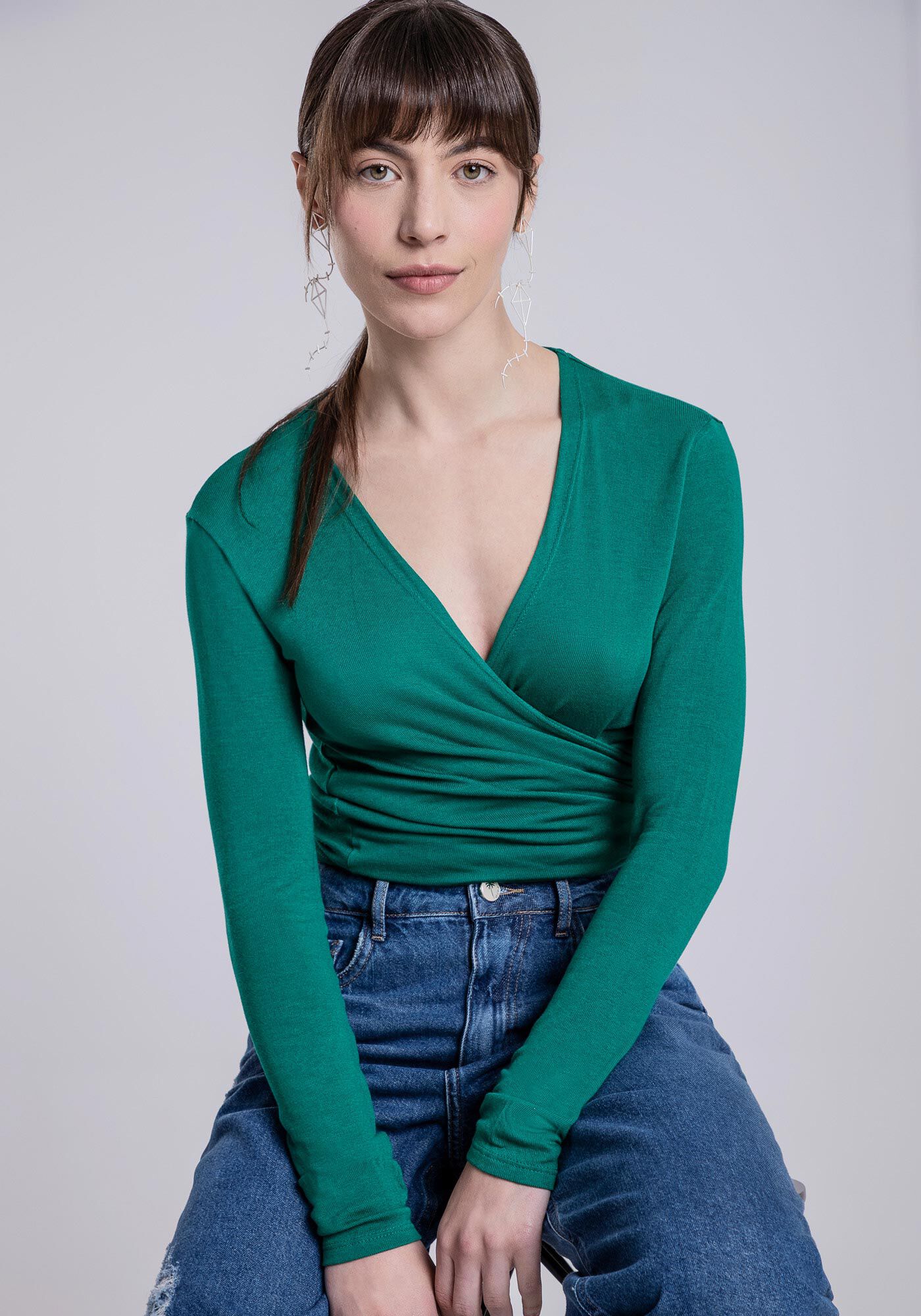 Blusa Manga Longa em Malha Transpassada Lez a Lez