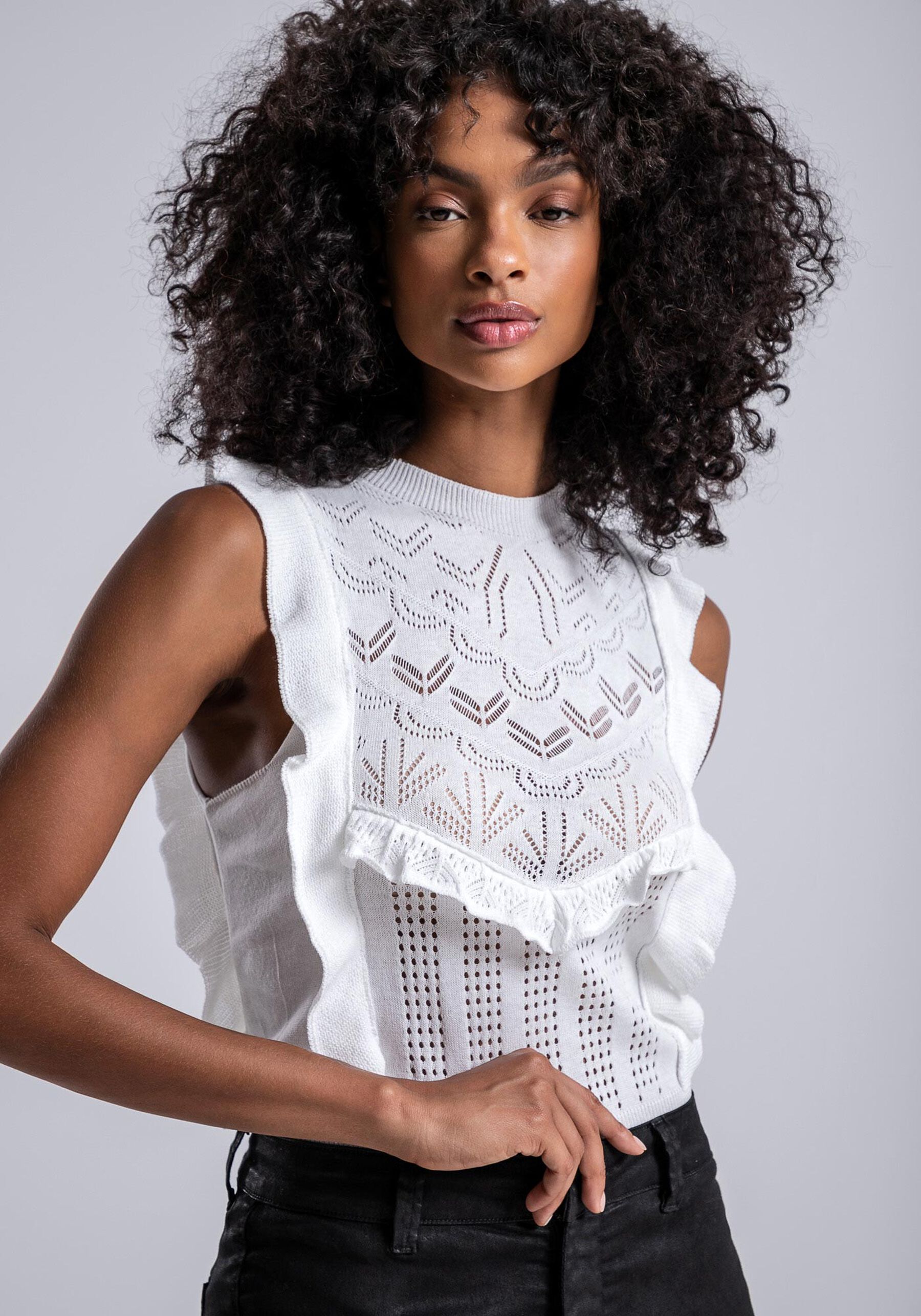 Blusa sem Mangas em Tricô com Babados, . Blusa sem Mangas em Tricô com Babados, , large.