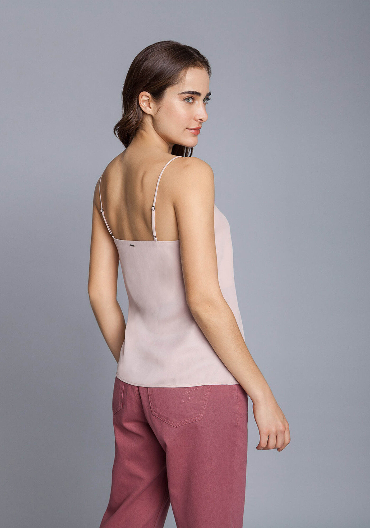 Blusa com Al&ccedil;as B&aacute;sica, , large.