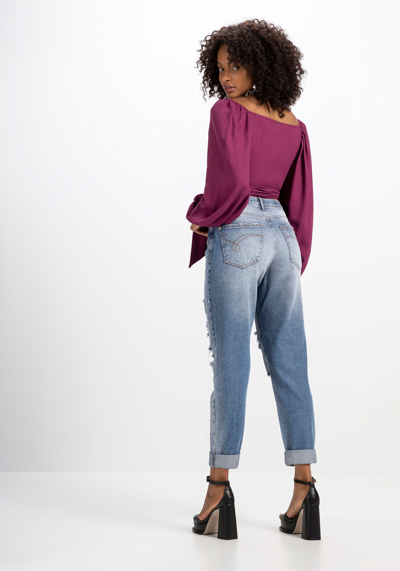 Calça mom sale destroyed