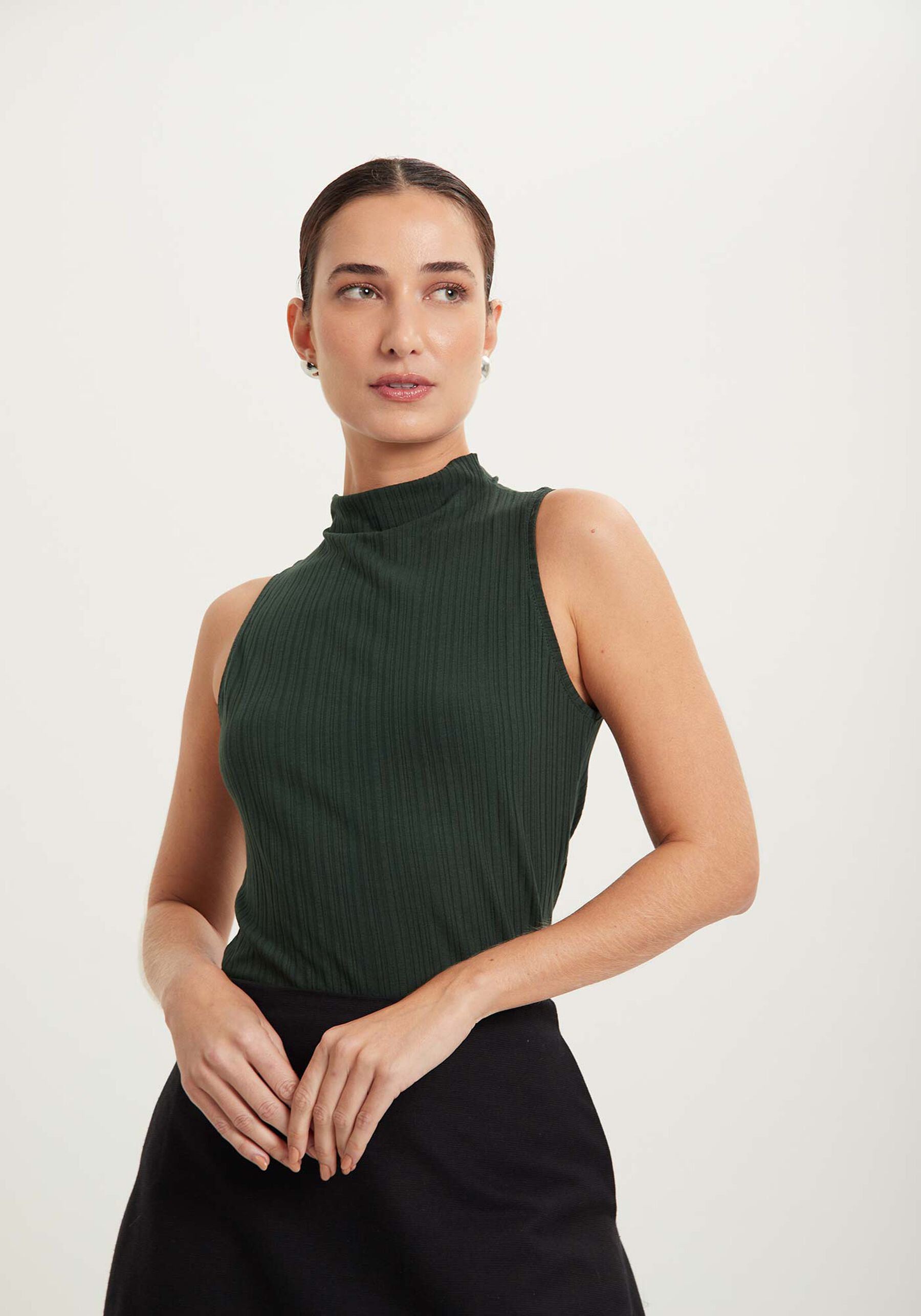 Blusa Básica Em Malha Canelada Com Gola, VERDE COOPER. Blusa Básica Em Malha Canelada Com Gola, VERDE COOPER, large.
