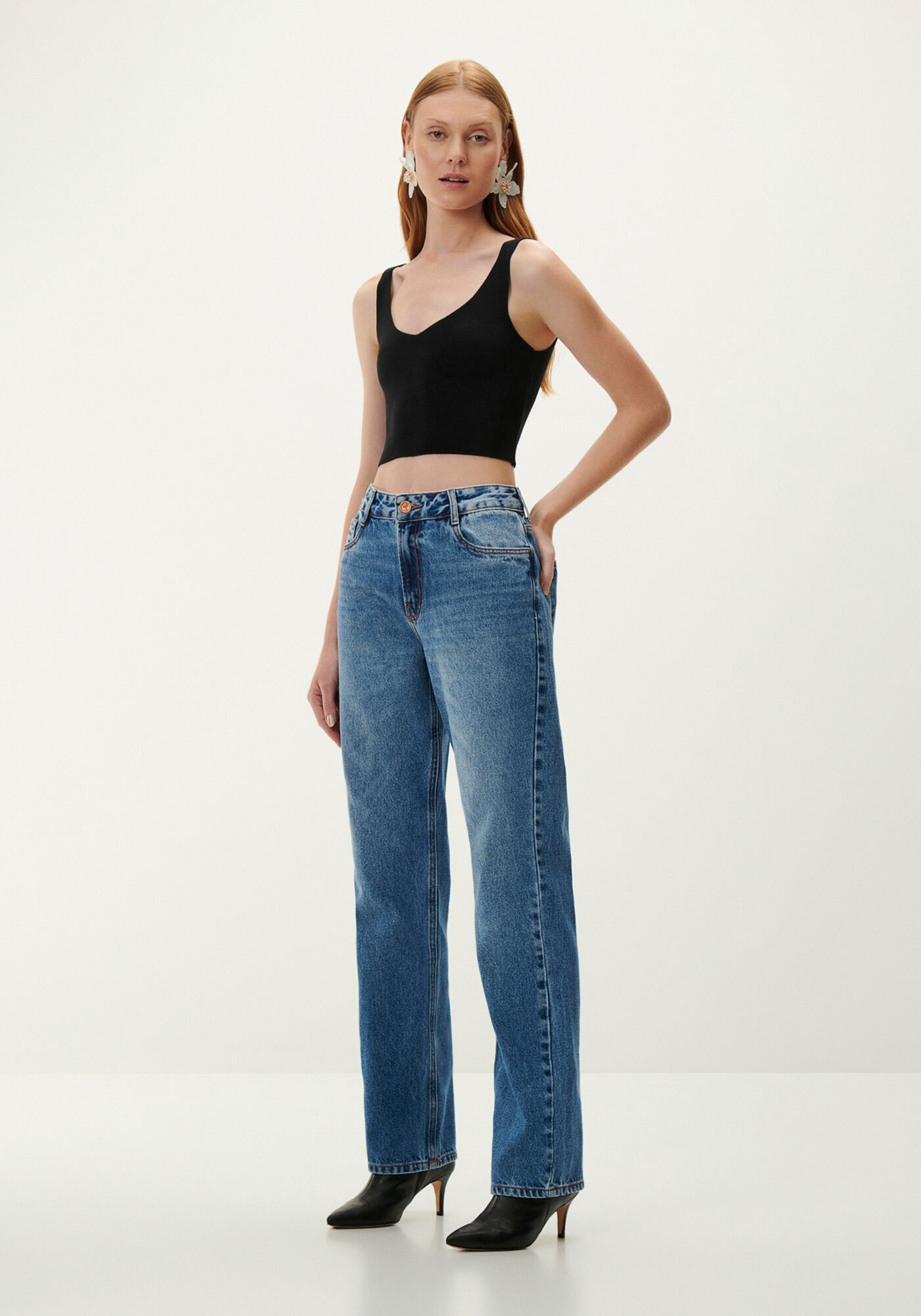 Cal&ccedil;a Jeans Reta Estonada com Cintura M&eacute;dia, JEANS, large.