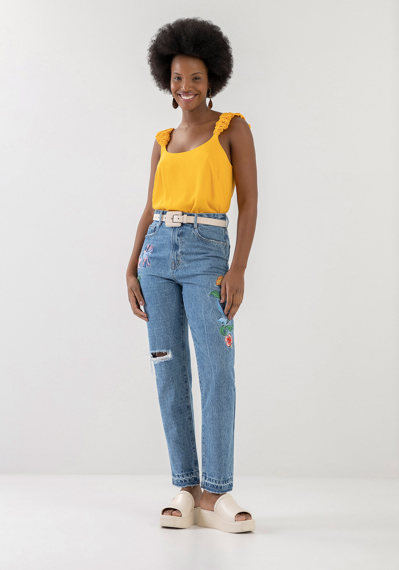 Blusa em Crepe com Al&ccedil;as Franzidas, , large.