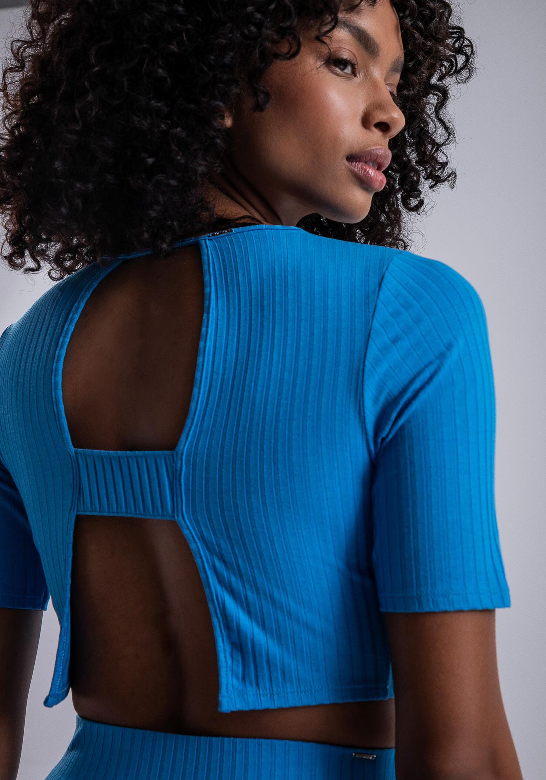 Blusa Cut Out Canelada com Recorte Costas, . Blusa Cut Out Canelada com Recorte Costas, , large.