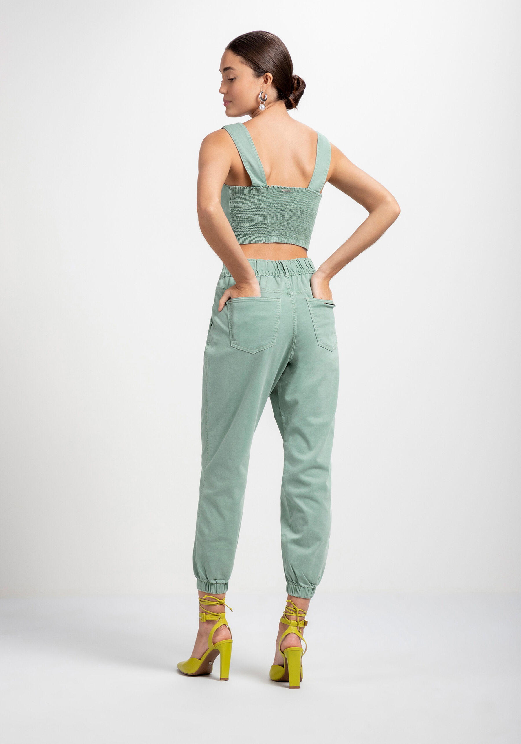 Blusa Sarja Cropped Corset com Decote Quadrado, VERDE LODEN FROST. Blusa Sarja Cropped Corset com Decote Quadrado, VERDE LODEN FROST, large.