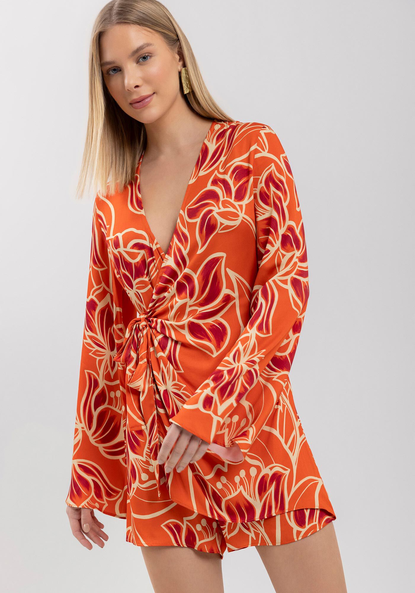 Macac&atilde;o Curto Estampado Com Mangas Amplas E Amarra&ccedil;&atilde;o, BELL FLOWERS LARANJA, large.