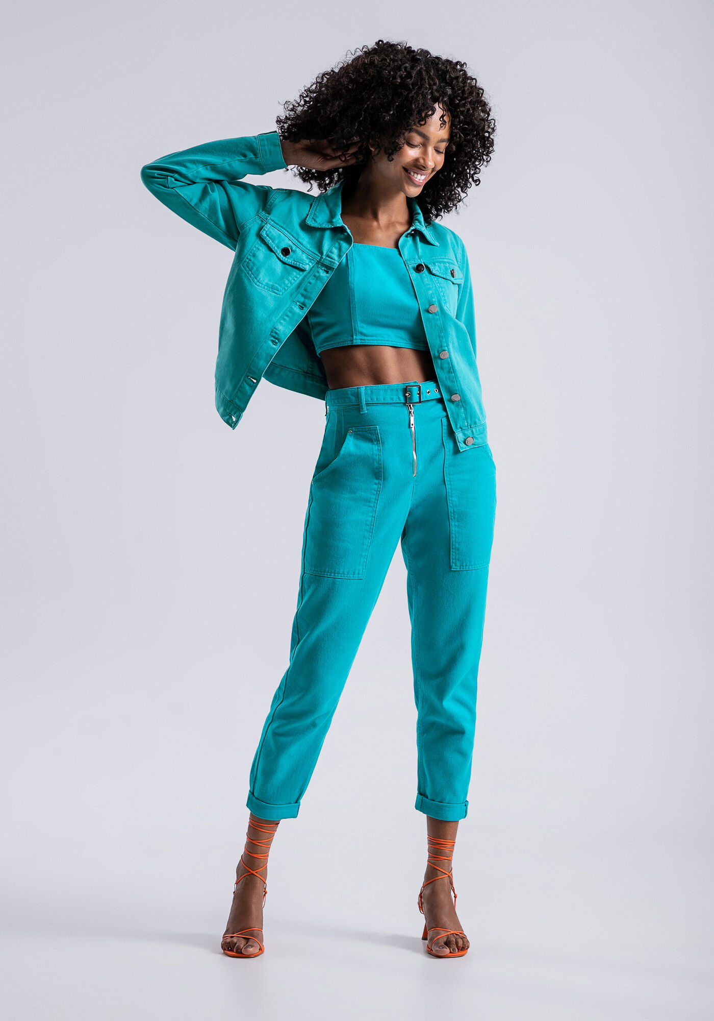 Cal&ccedil;a Sarja Mom Cintura Super Alta com Cinto, AZUL HENNA, large.