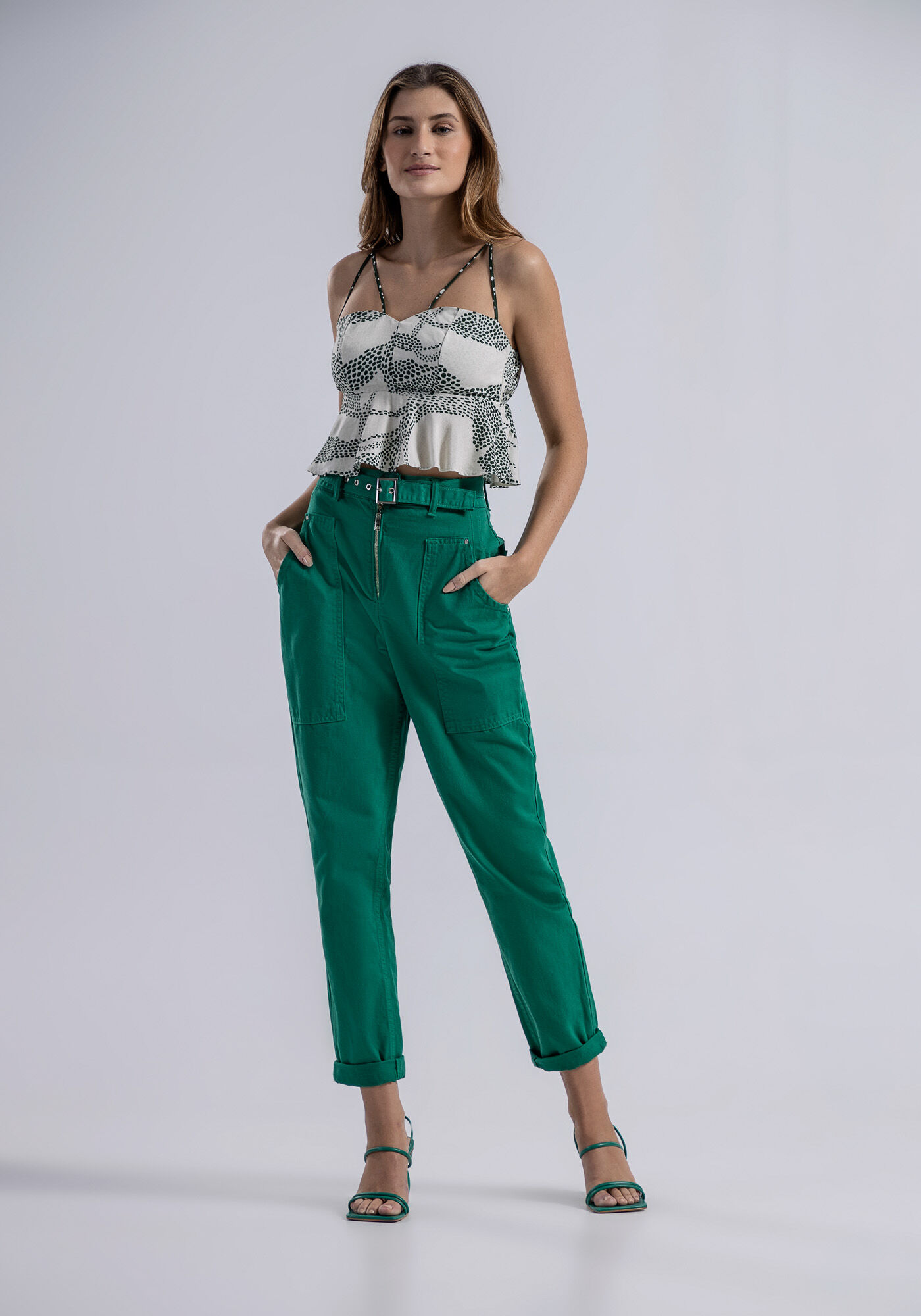Calça mom sarja top