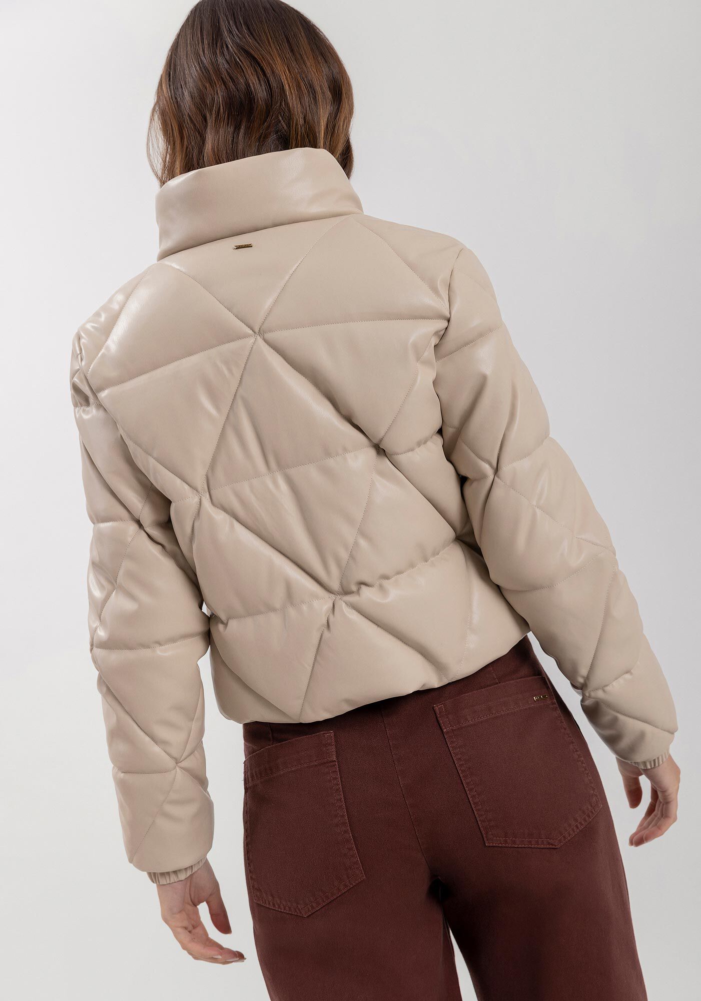 Jaqueta Puffer Com Gola Alta E Bolsos, , large.