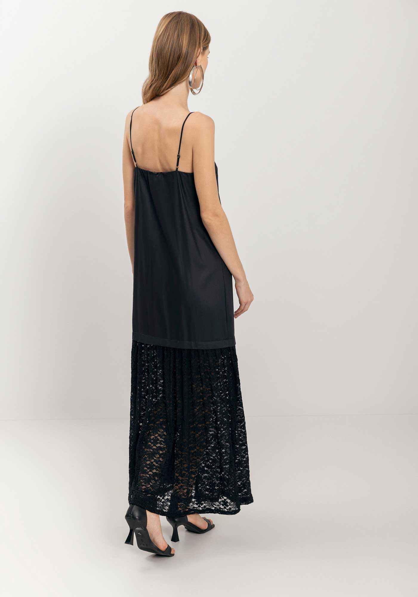 Vestido Longo De Al&ccedil;as Com Barra Rendada, PRETO, large.