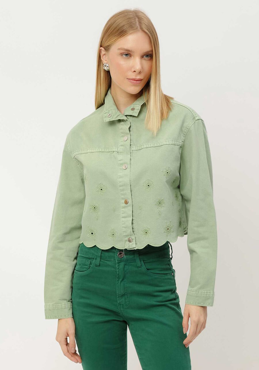 Jaqueta Sarja Cropped com Bordado Laise, VERDE GEMSTONE. Jaqueta Sarja Cropped com Bordado Laise, VERDE GEMSTONE, large.