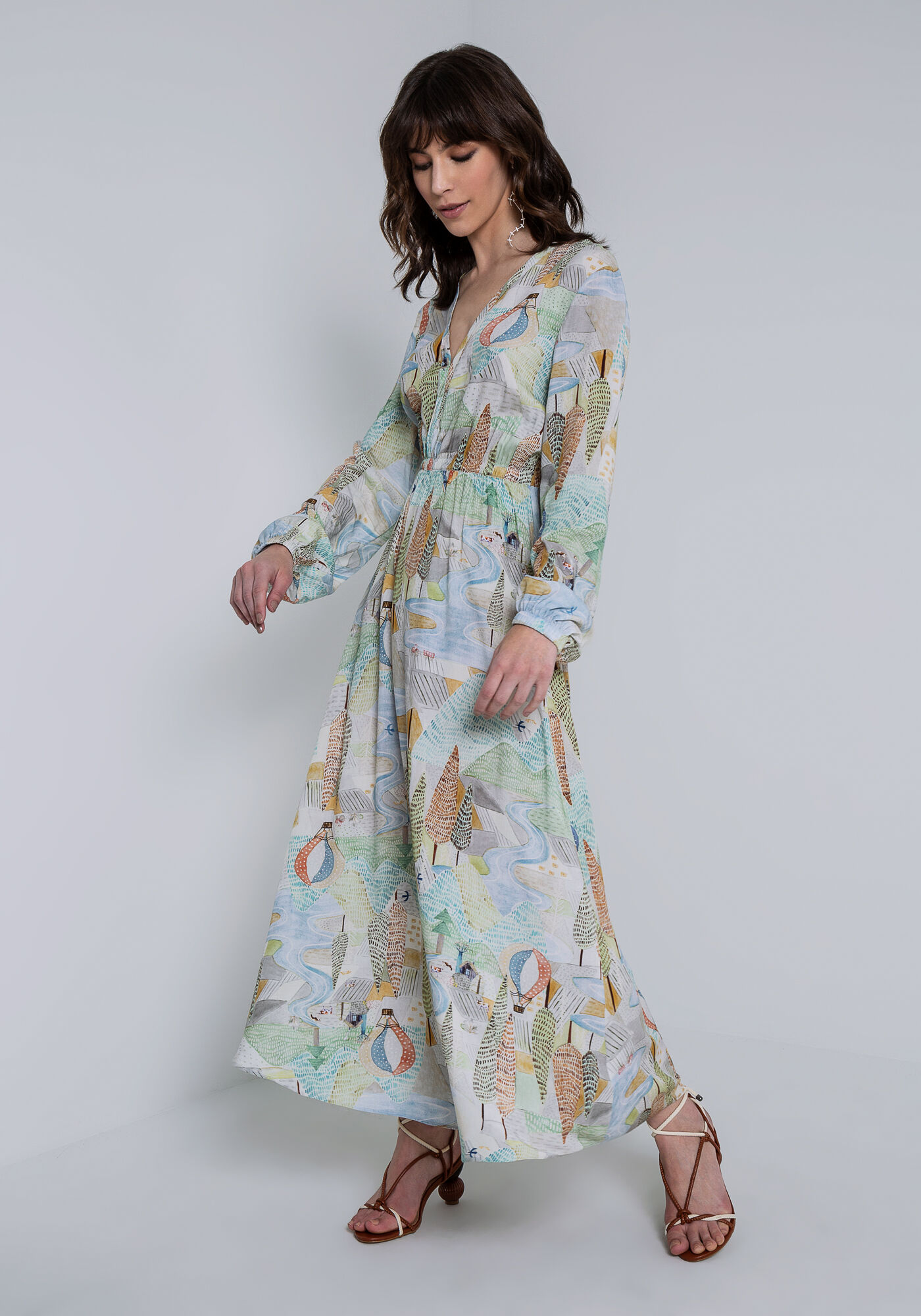 Vestido fluido shop manga longa