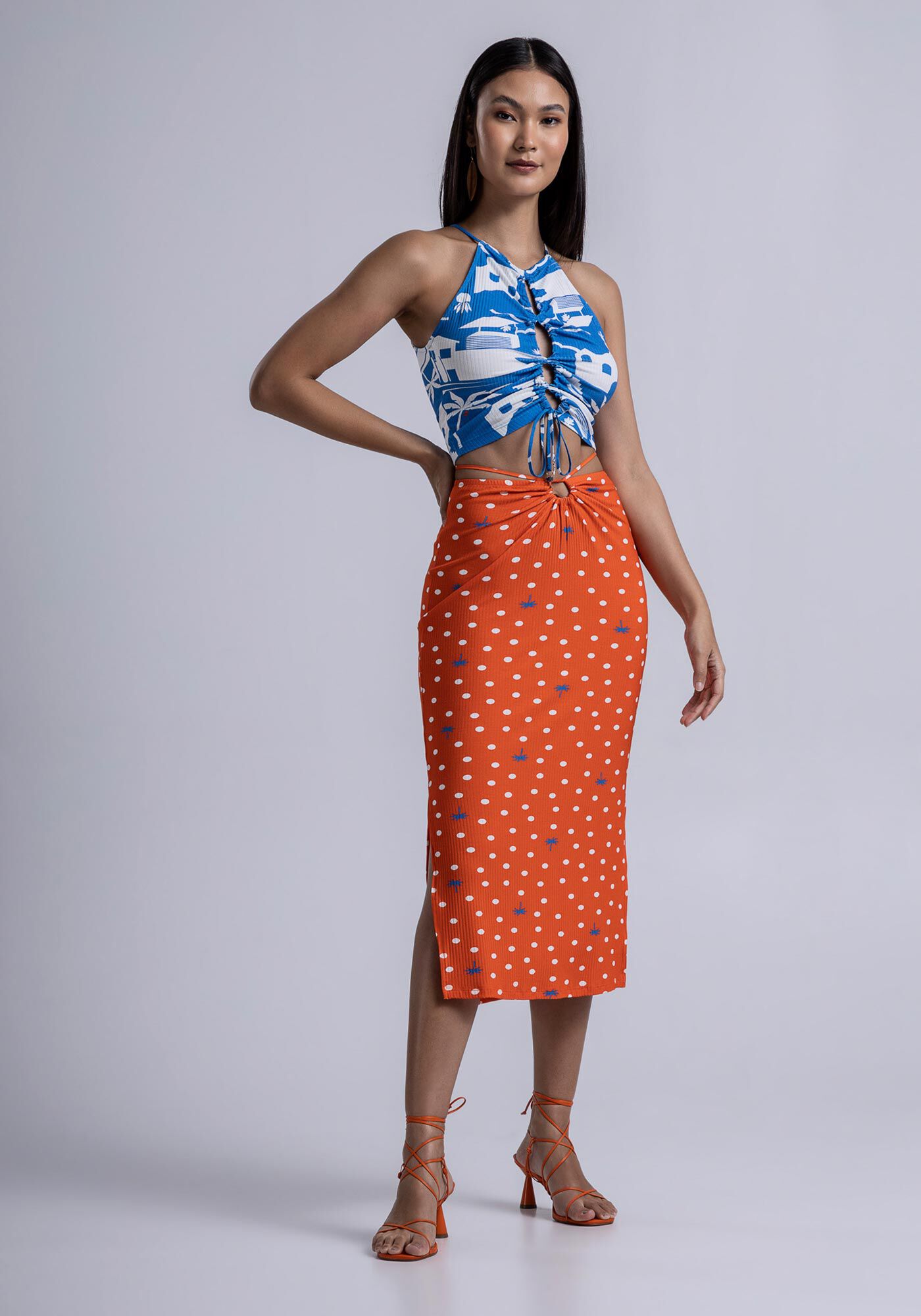 Blusa Cropped Canelada com Cut Out e Amarra&ccedil;&atilde;o, , large.