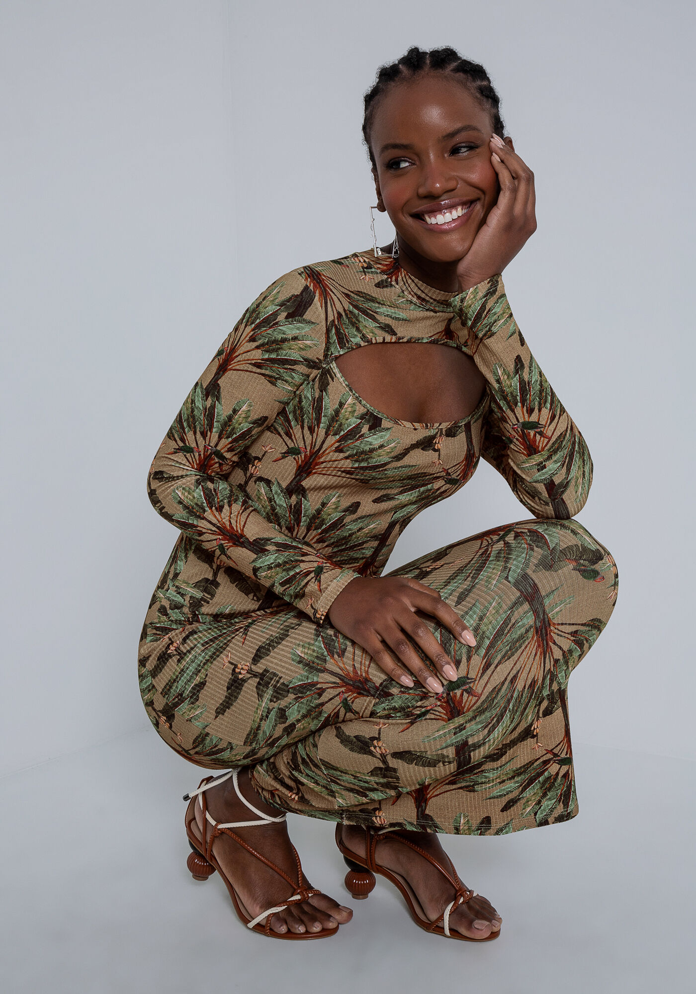 Vestido Midi em Malha com Recorte Busto, RECANTO, large.