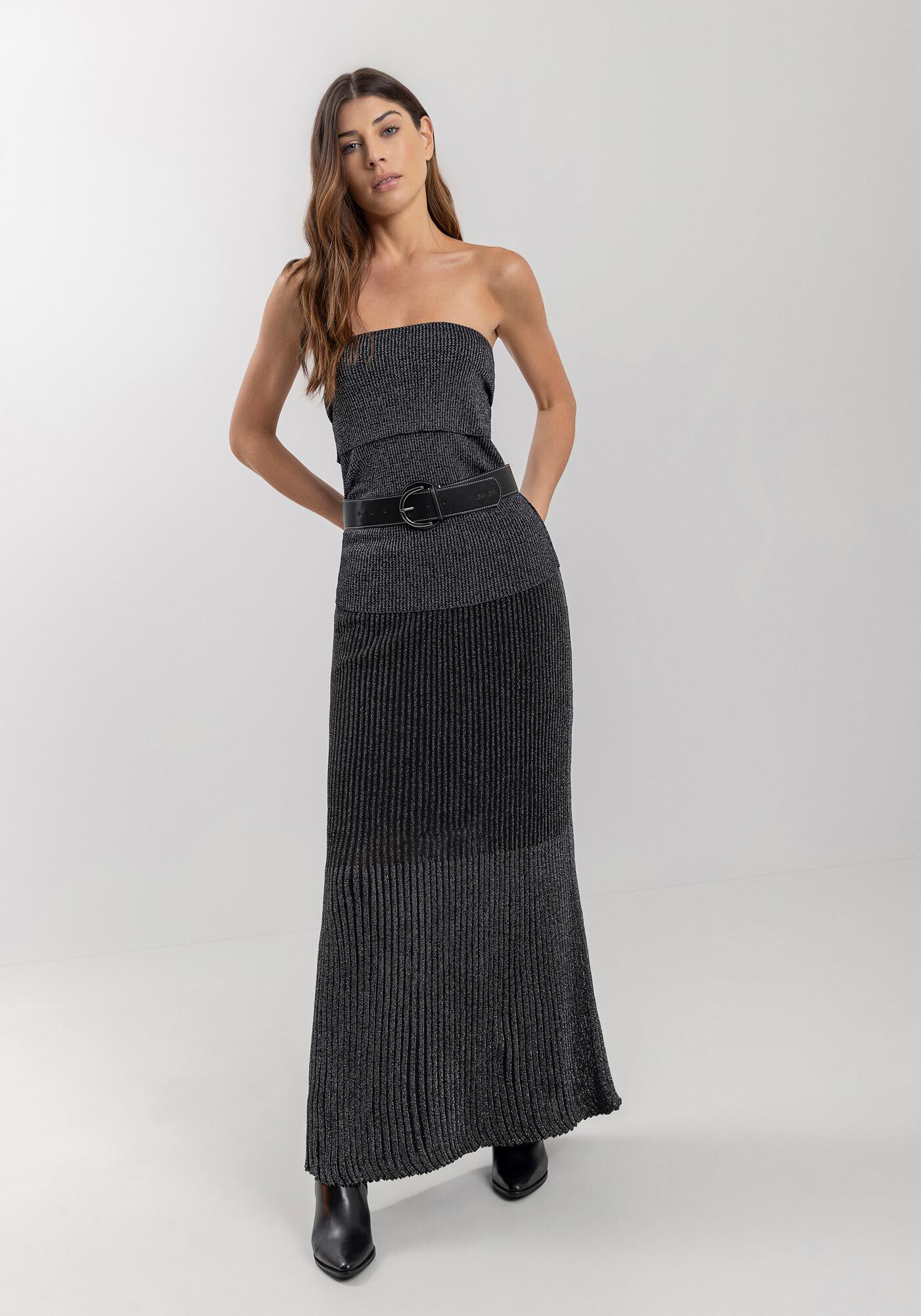 Blusa Sem Al&ccedil;as Em Tric&ocirc; Com Fios De Lurex, PRETO, large.