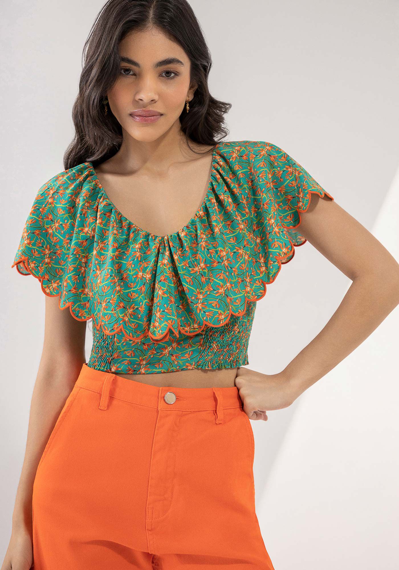 Blusa Estampada Cropped com Babado Sobreposto, , large.