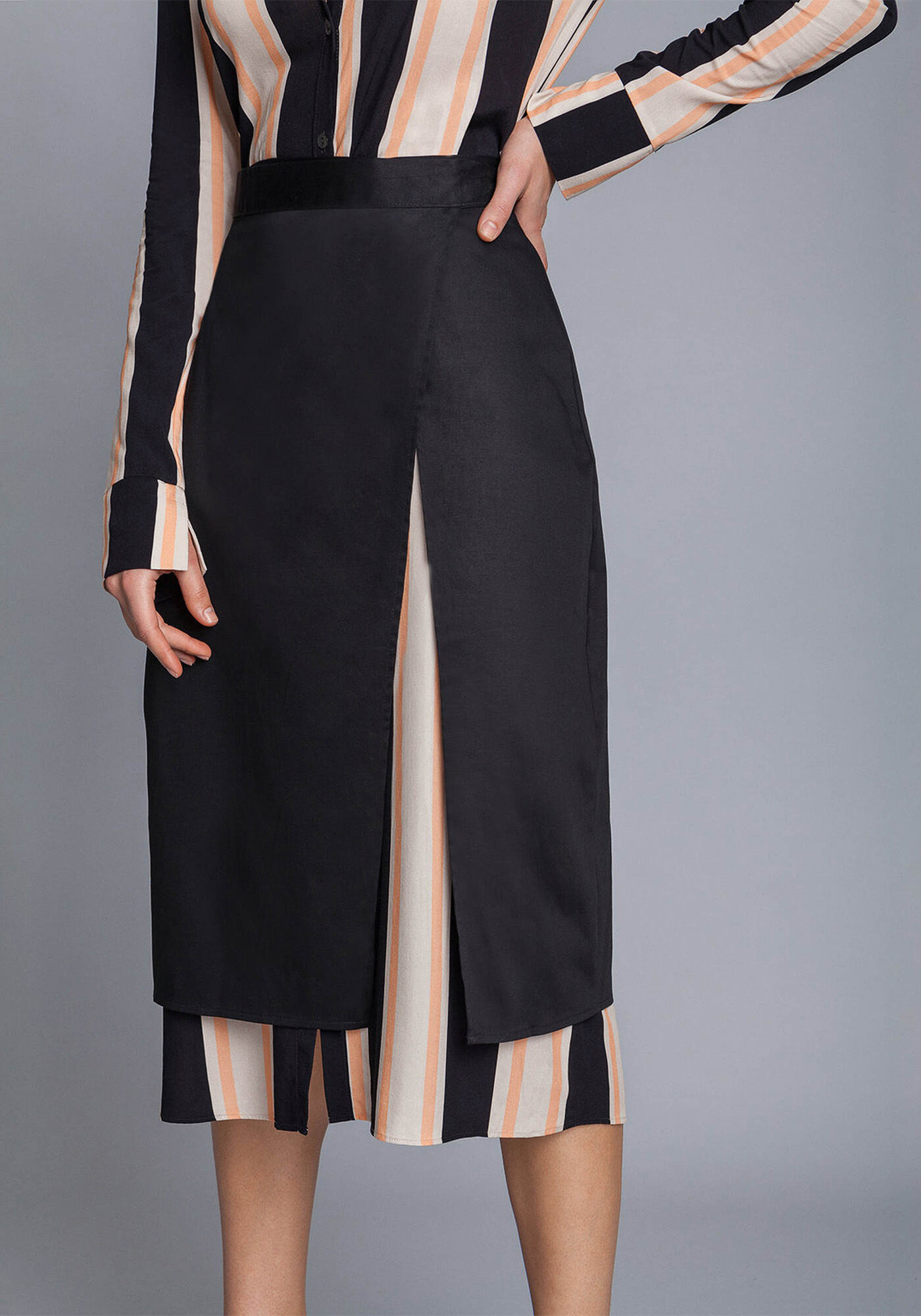 Vestido Chemise Sobreposi&ccedil;&atilde;o Remov&iacute;vel, , large.