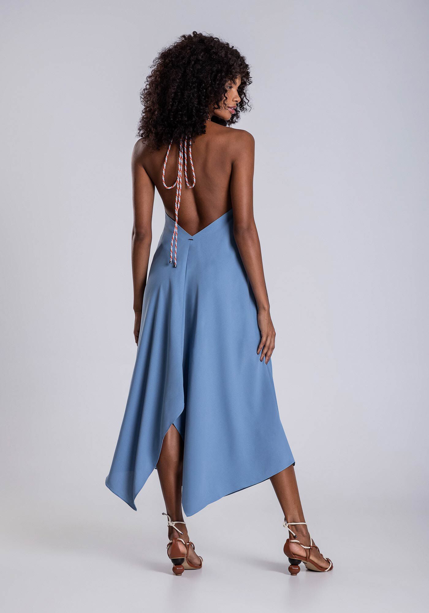 Vestido Midi em Crepe Barra Assim&eacute;trica, AZUL TIDE, large.