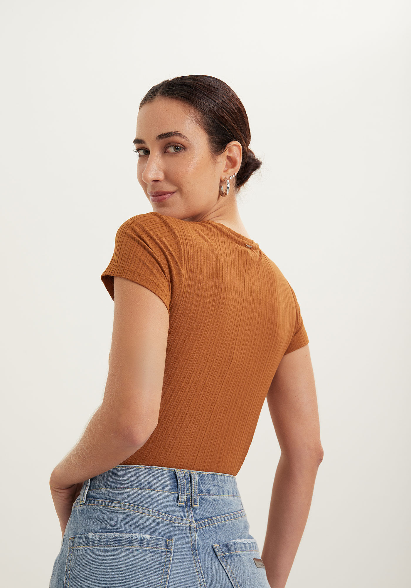 Blusa B&aacute;sica De Mangas Curtas Em Malha Canelada, , large.