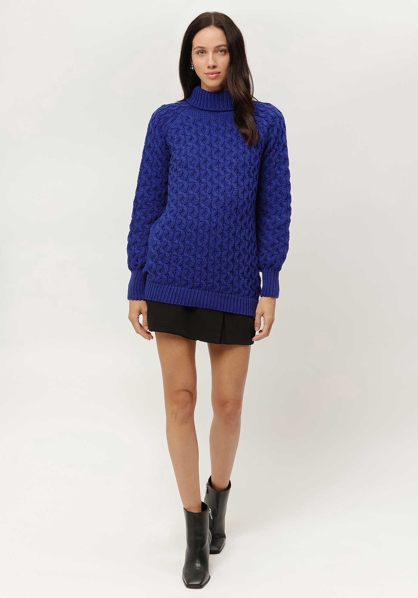 Blus&atilde;o Amplo em Tric&ocirc; Texturizado com Gola Alta, , large.