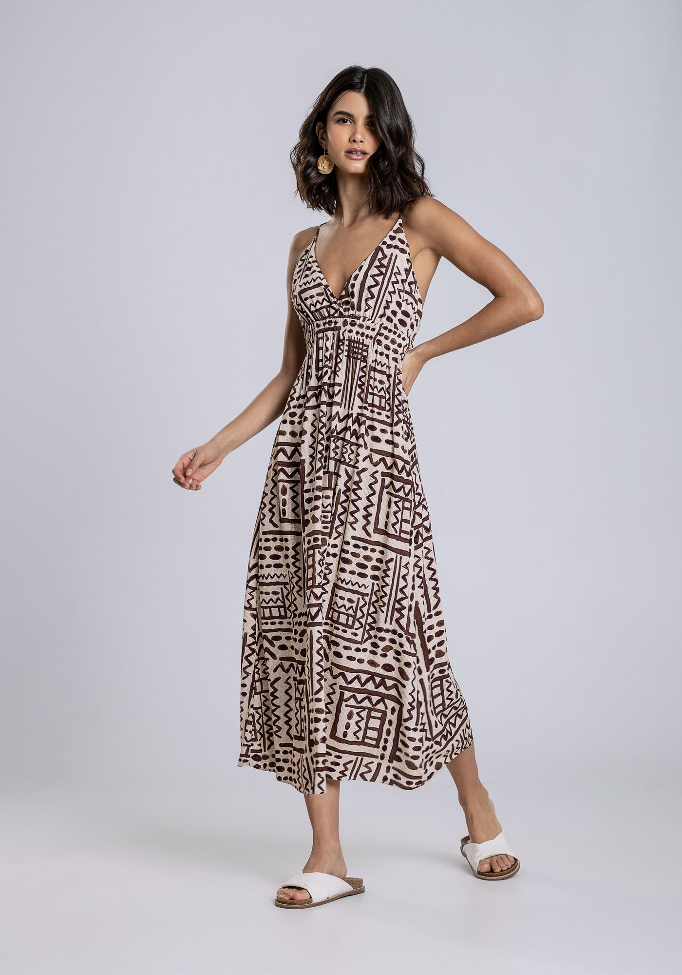 Vestido com Al&ccedil;as em Viscose Midi, , large.