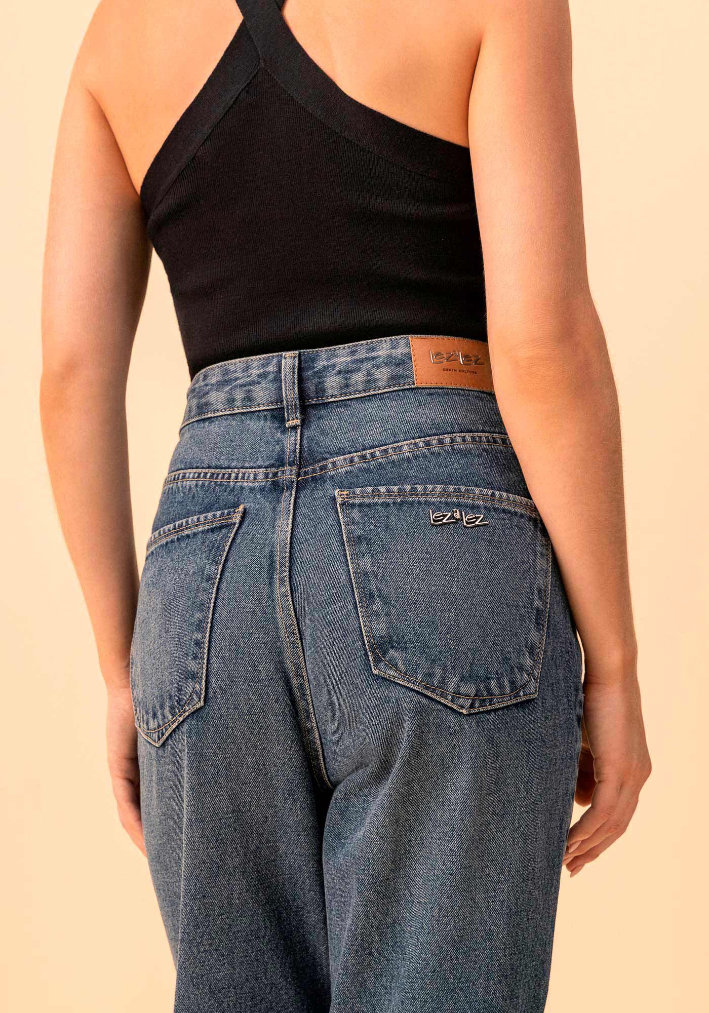 Cal&ccedil;a Jeans Reta Cropped Com Cintura Alta E Barra A Fio, JEANS, large.