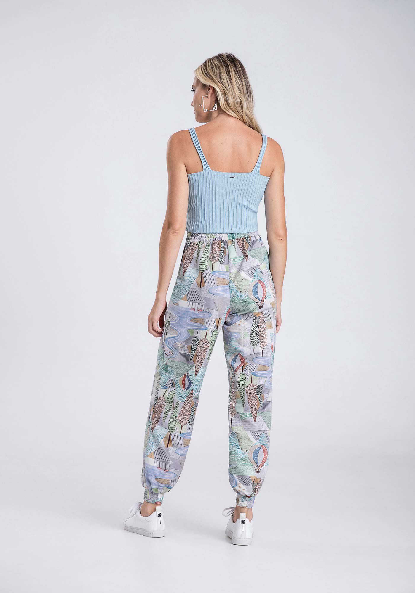 Cal&ccedil;a Jogging Estampada com Cintura Alta, FLUTUAR, large.