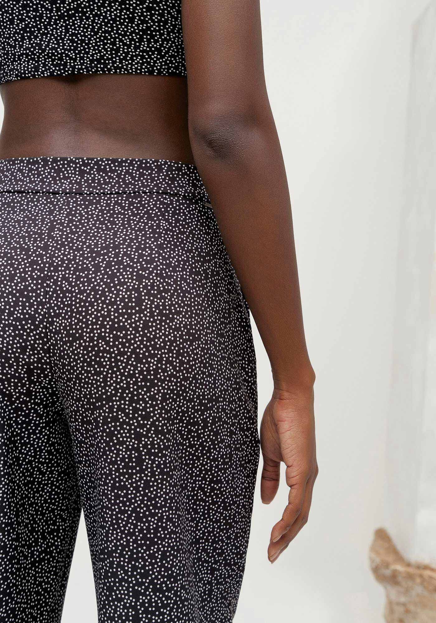 Cal&ccedil;a Reta em Tecido Plano com Cintura M&eacute;dia, , large.