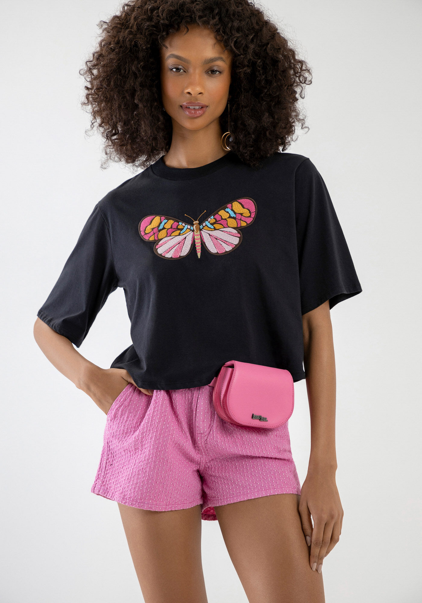 T-shirt Oversized com Bordado Borboleta, , large.