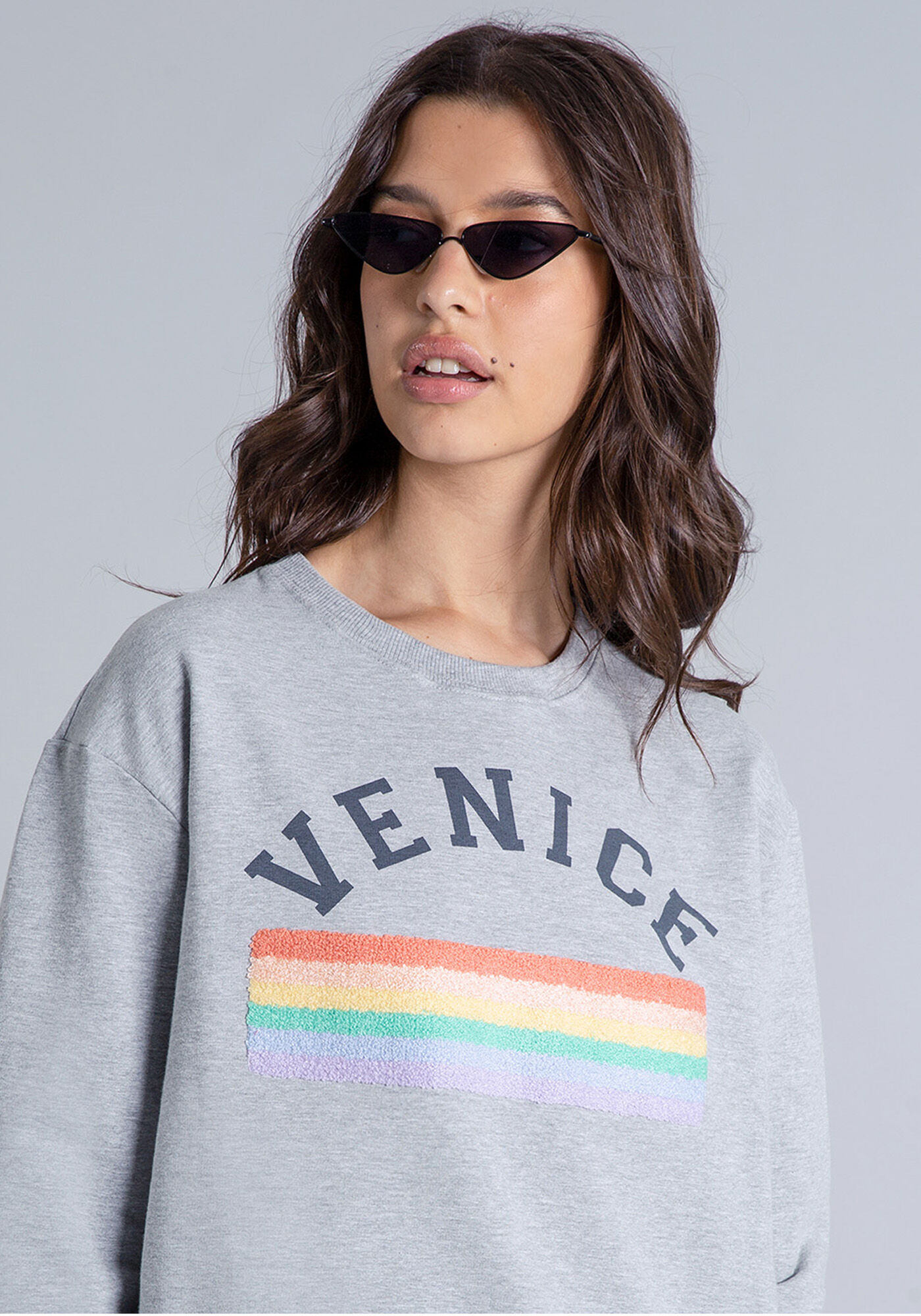 Blus&atilde;o Estampa e Bordado, , large.