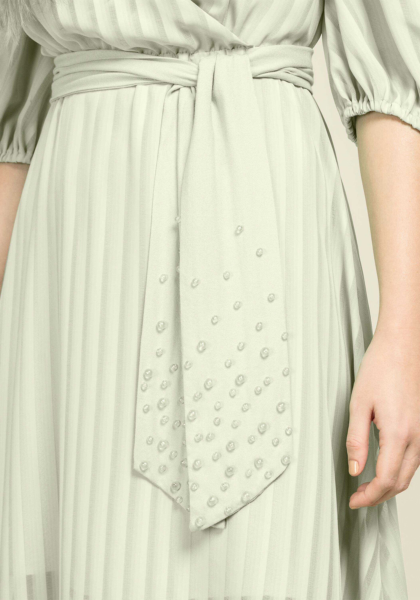 Vestido M&iacute;di Cinto P&eacute;rolas Verde Spa, , large.