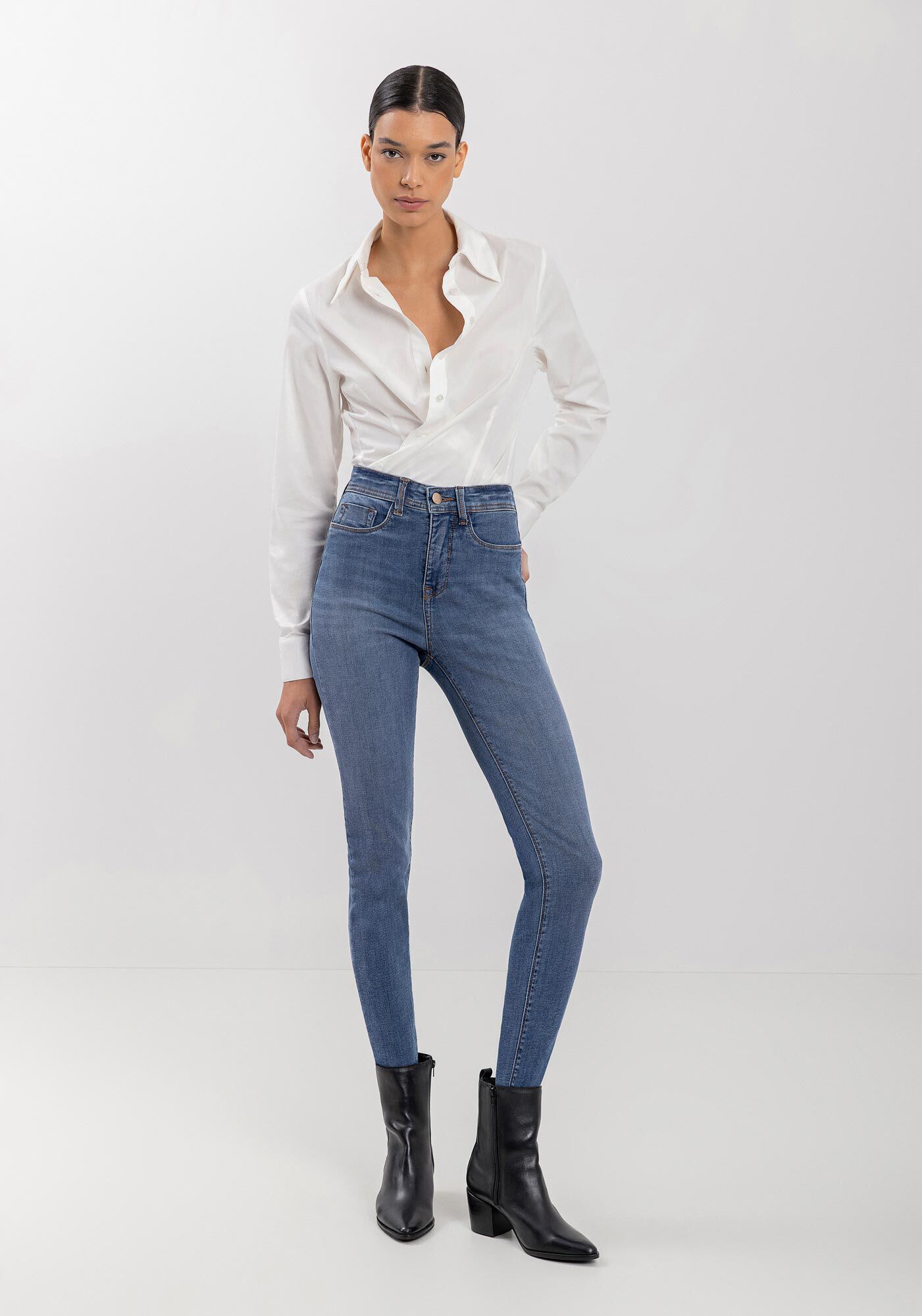 Cal&ccedil;a Jeans Cigarrete Com Cintura Alta E Tecnologia Shaping, , large.