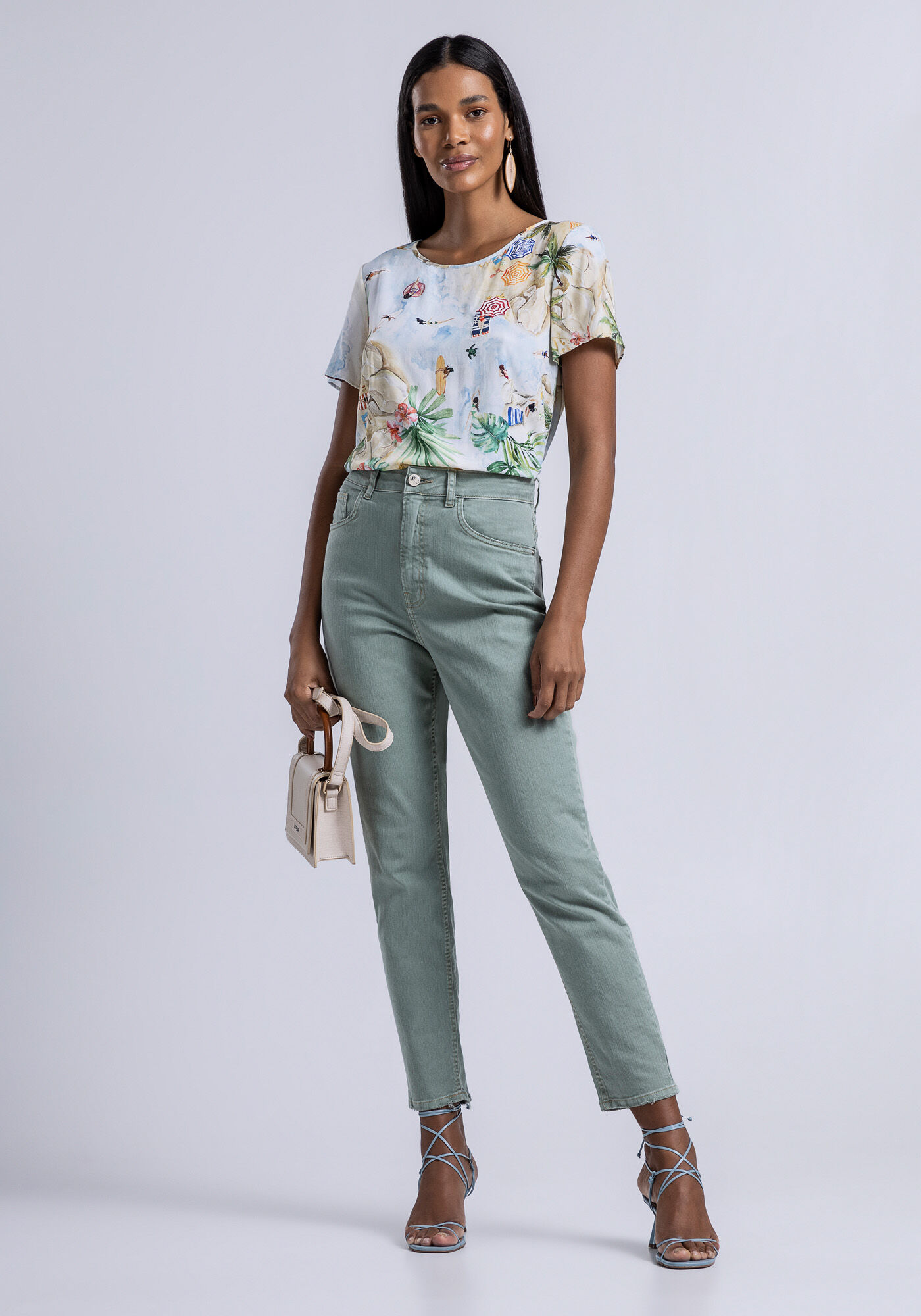 Blusa Manga Curta em Viscose Estampada, , large.