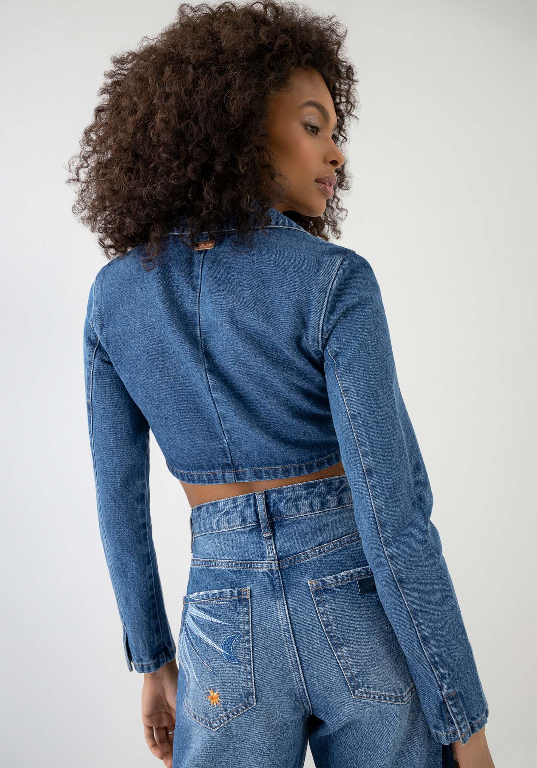 Jaqueta Jeans Cropped com Gola, JEANS. Jaqueta Jeans Cropped com Gola, JEANS, large.