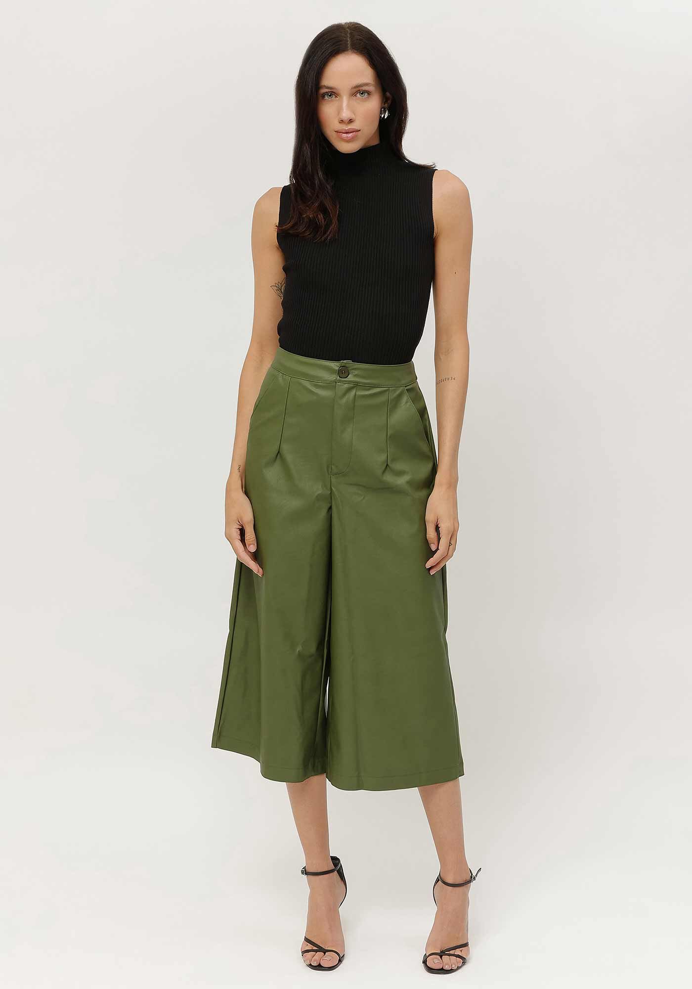 Blusa Sem Mangas em Tric&ocirc; com Gola Alta, , large.