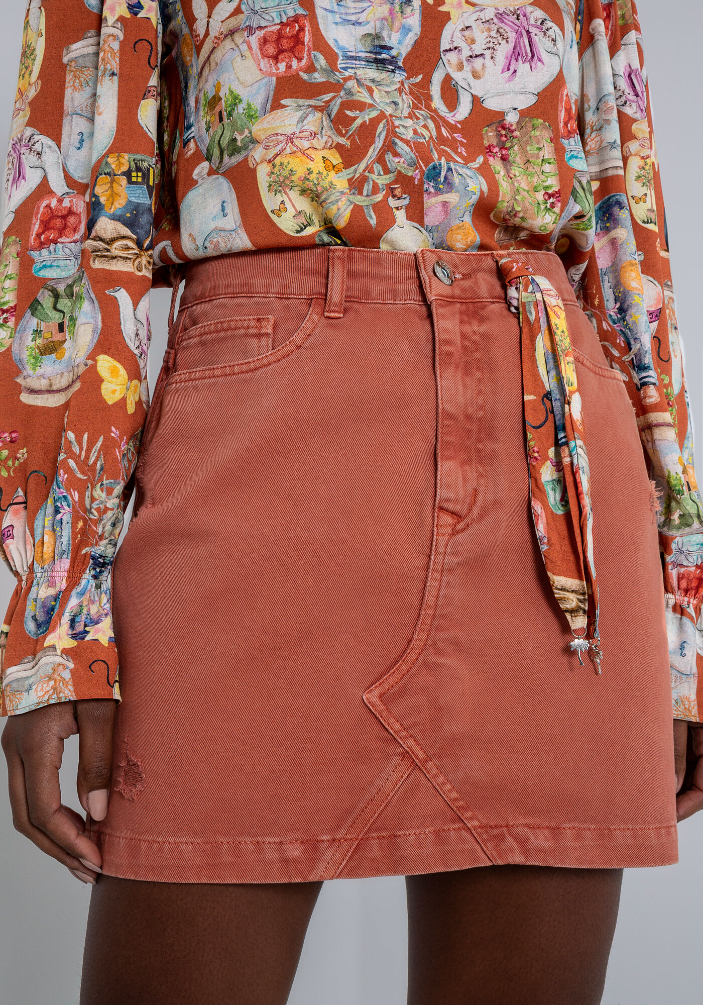 Saia Curta em Sarja com Len&ccedil;o Estampado, , large.