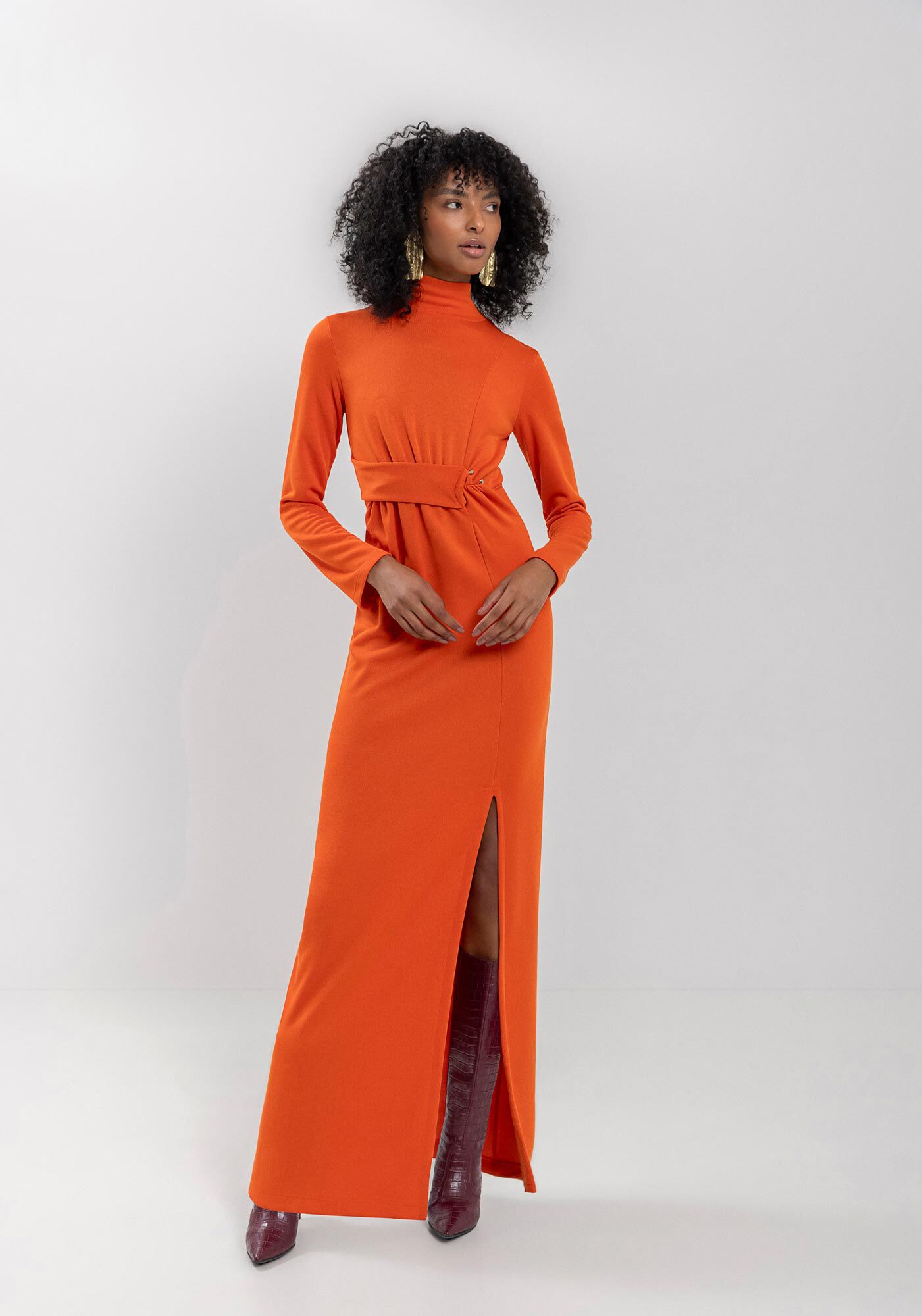 Vestido Longo Com Gola Alta E Fenda Frontal, LARANJA TOMILHO, large.
