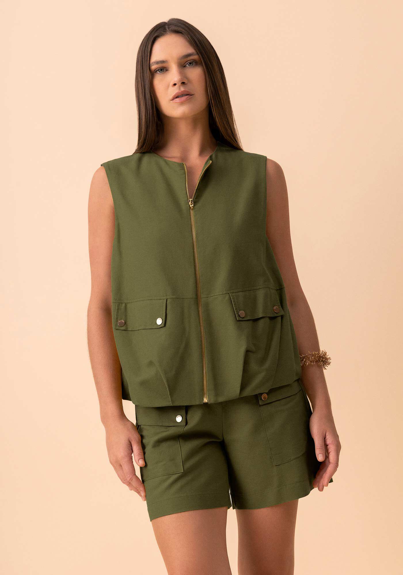 Colete Com Z&iacute;per E Bolsos Com Lapela, VERDE FLORENA, large.