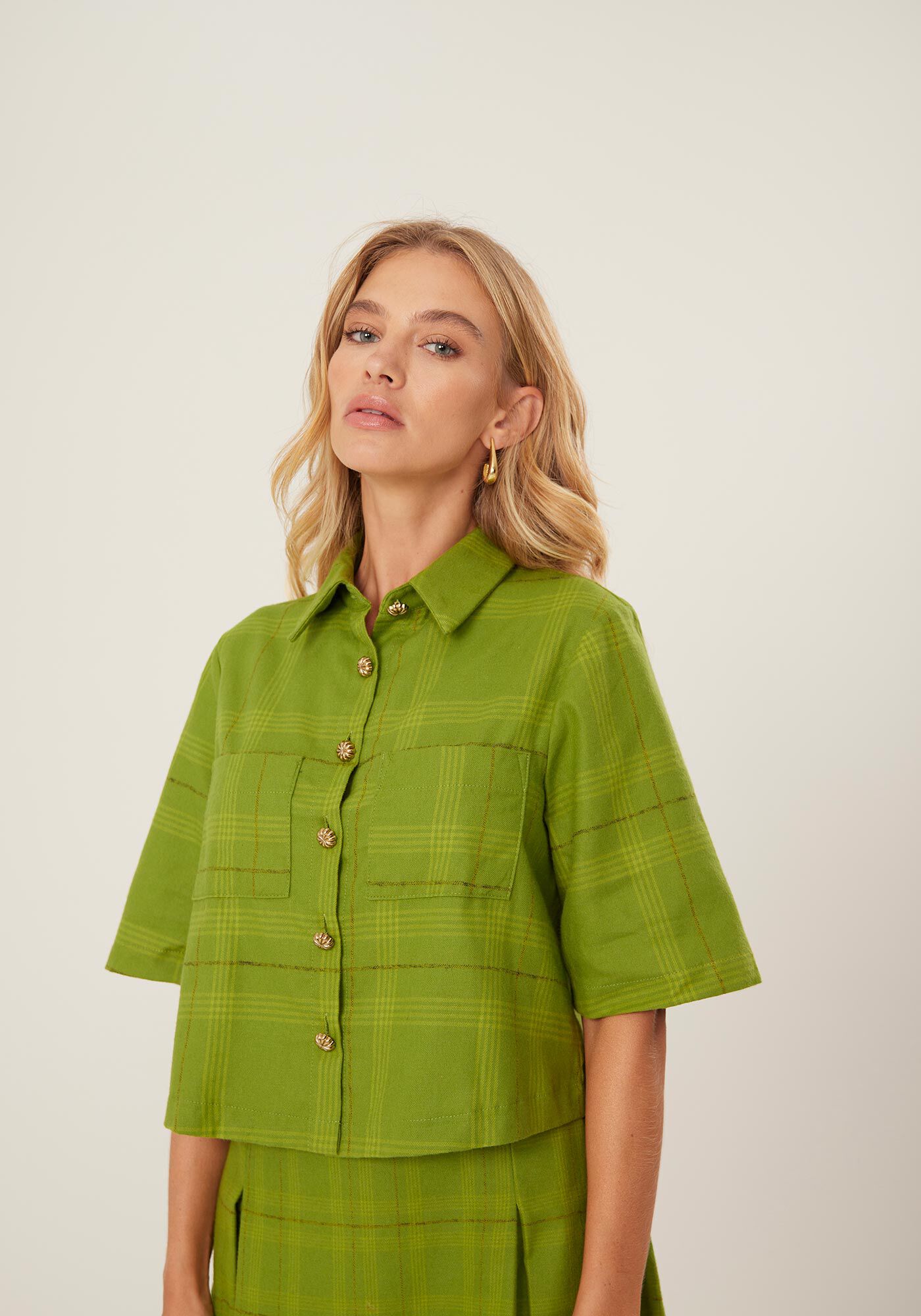 Camisa Xadrez De Mangas Curtas Com Bolsos E Bot&otilde;es Frontais, , large.