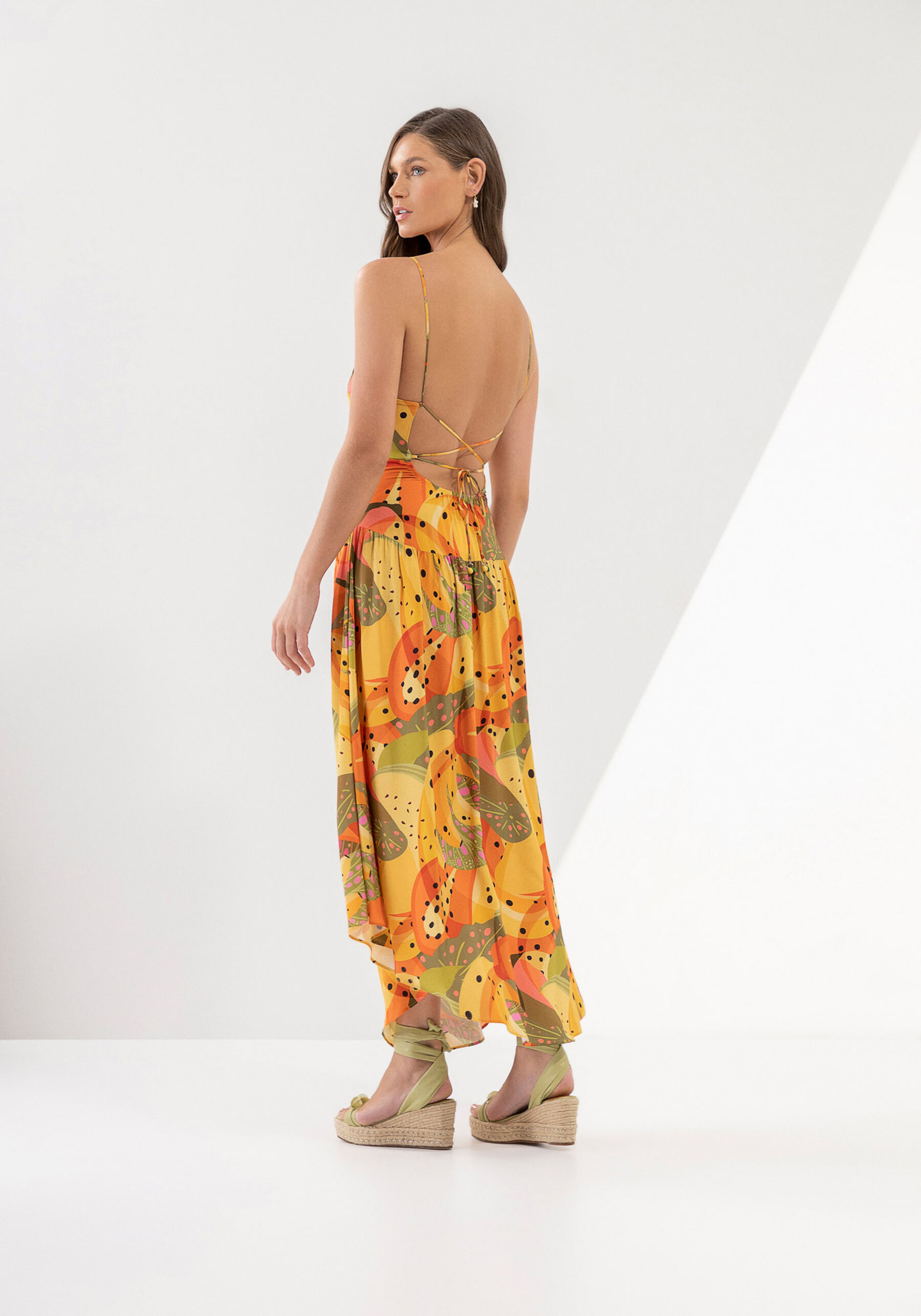Vestido Midi Assimétrico Estampado com Cut Out, . Vestido Midi Assimétrico Estampado com Cut Out, , large.
