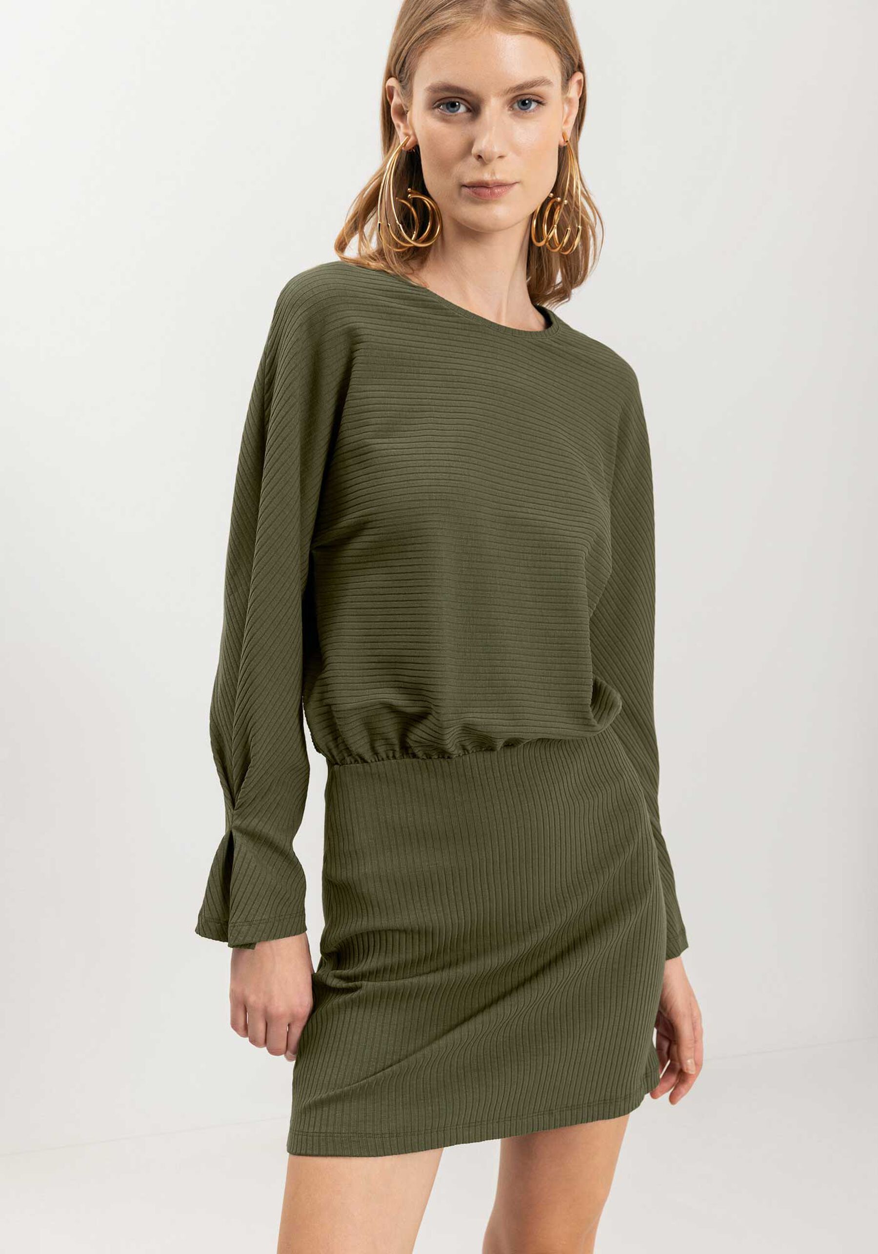 Vestido Curto De Manga Longa Em Malha Canelada De Viscose, . Vestido Curto De Manga Longa Em Malha Canelada De Viscose, , large.