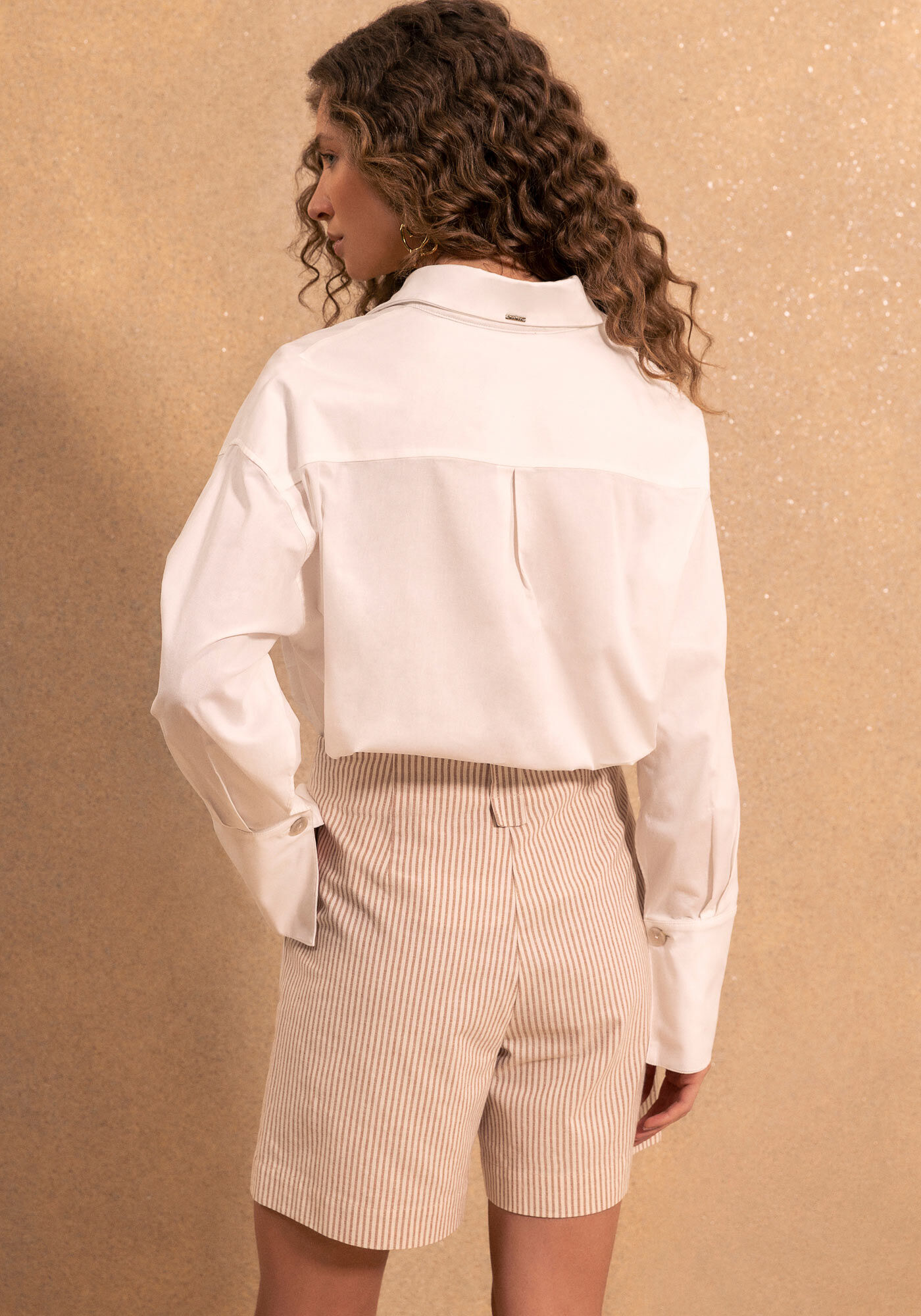 Shorts Listrado De Cintura Alta Com Bolso E Cinto Em Algod&atilde;o, BEGE ZEFIRO, large.