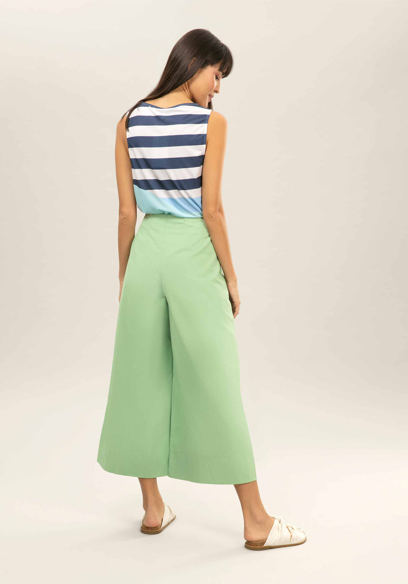 Calça pantacourt comprida sale